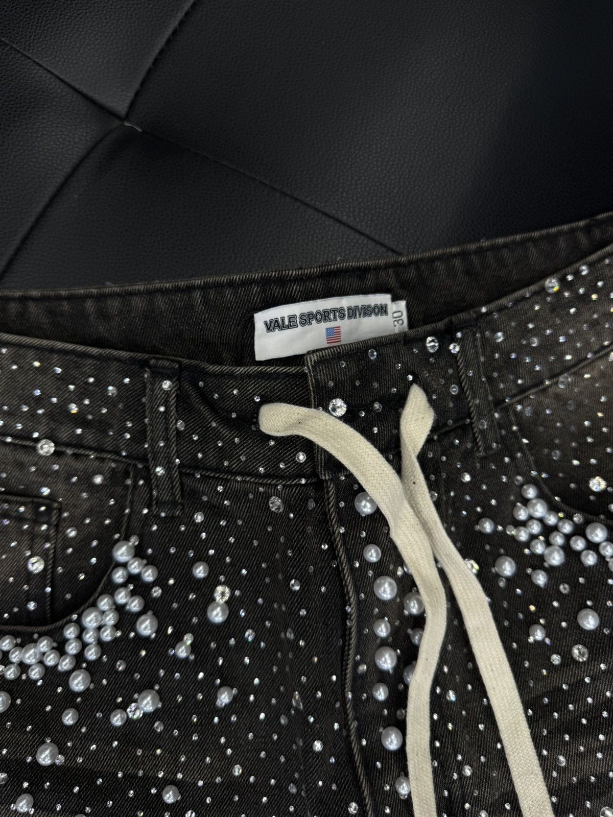 Vale Valley Vale Rhinestone Shorts Black Size 30 (NEW) Size US 30 / EU 46 - 8 Thumbnail