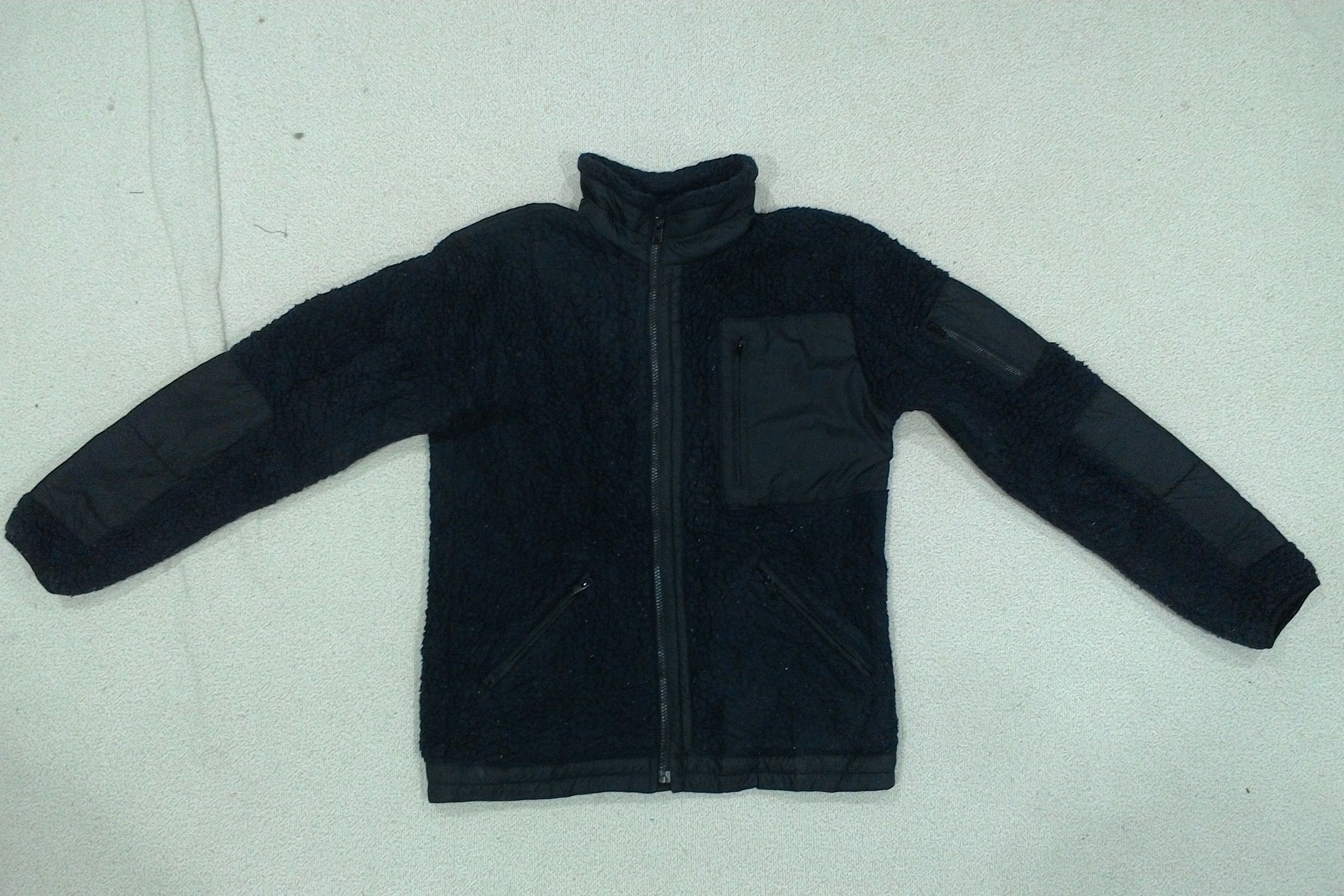 Jun Takahashi × Undercover × Uniqlo Uniqlo x Undercover Fleece Jacket Size US M / EU 48-50 / 2 - 4 Thumbnail