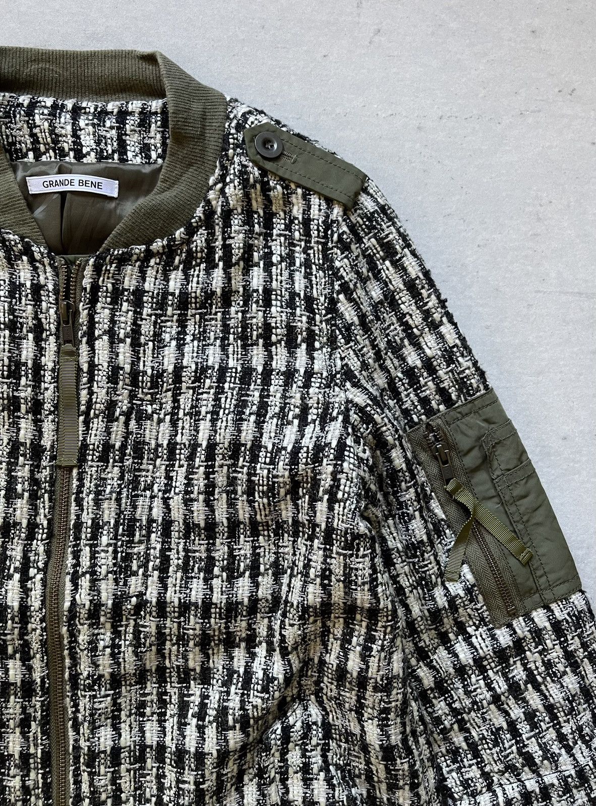 Junya Watanabe GRANDE BENE WOMEN'S PLAID MA-1 STYLE TWEED JACKET Size S / US 4 / IT 40 - 4 Thumbnail