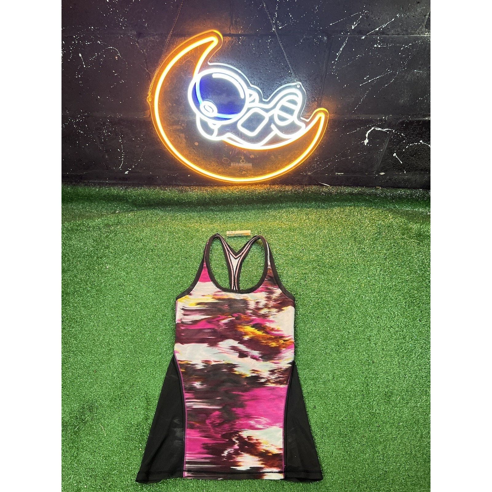 Lululemon Womens Pink Gym Yoga Tank Top Size 2 Sheer Back