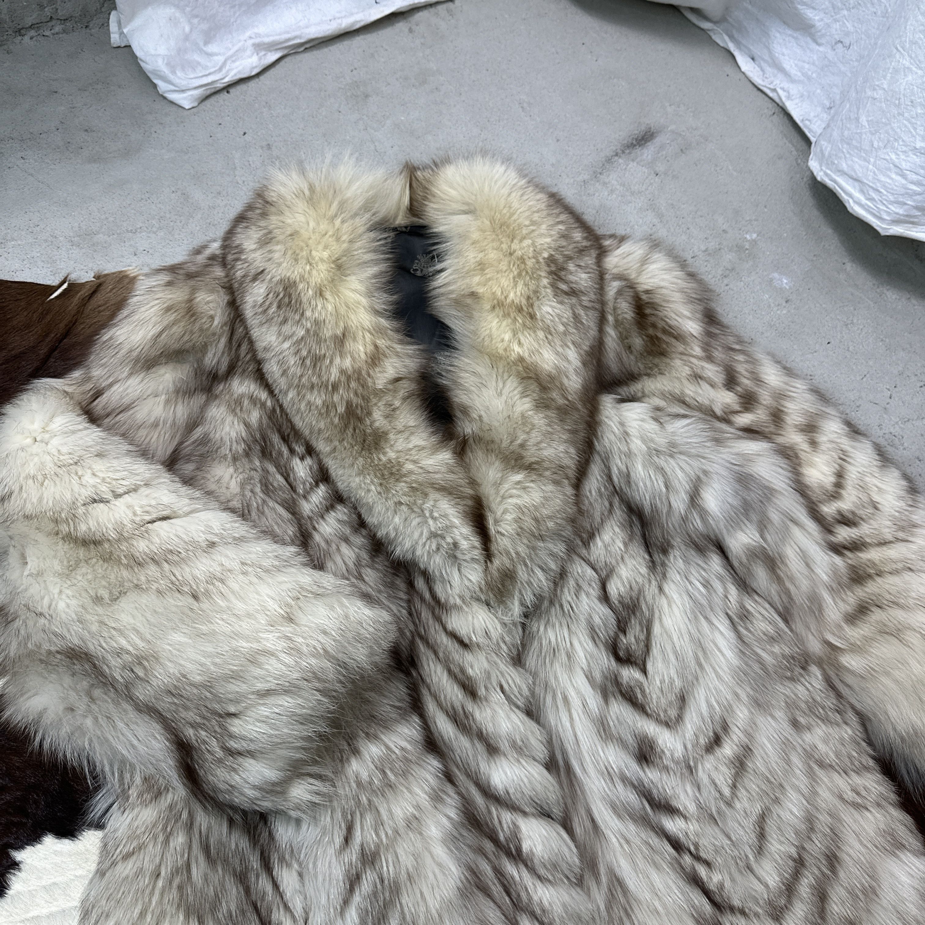 Vintage Vintage Old Money Real Silver Fox Fur Maxi Coat 80s Size L / US 10 / IT 46 - 8 Thumbnail