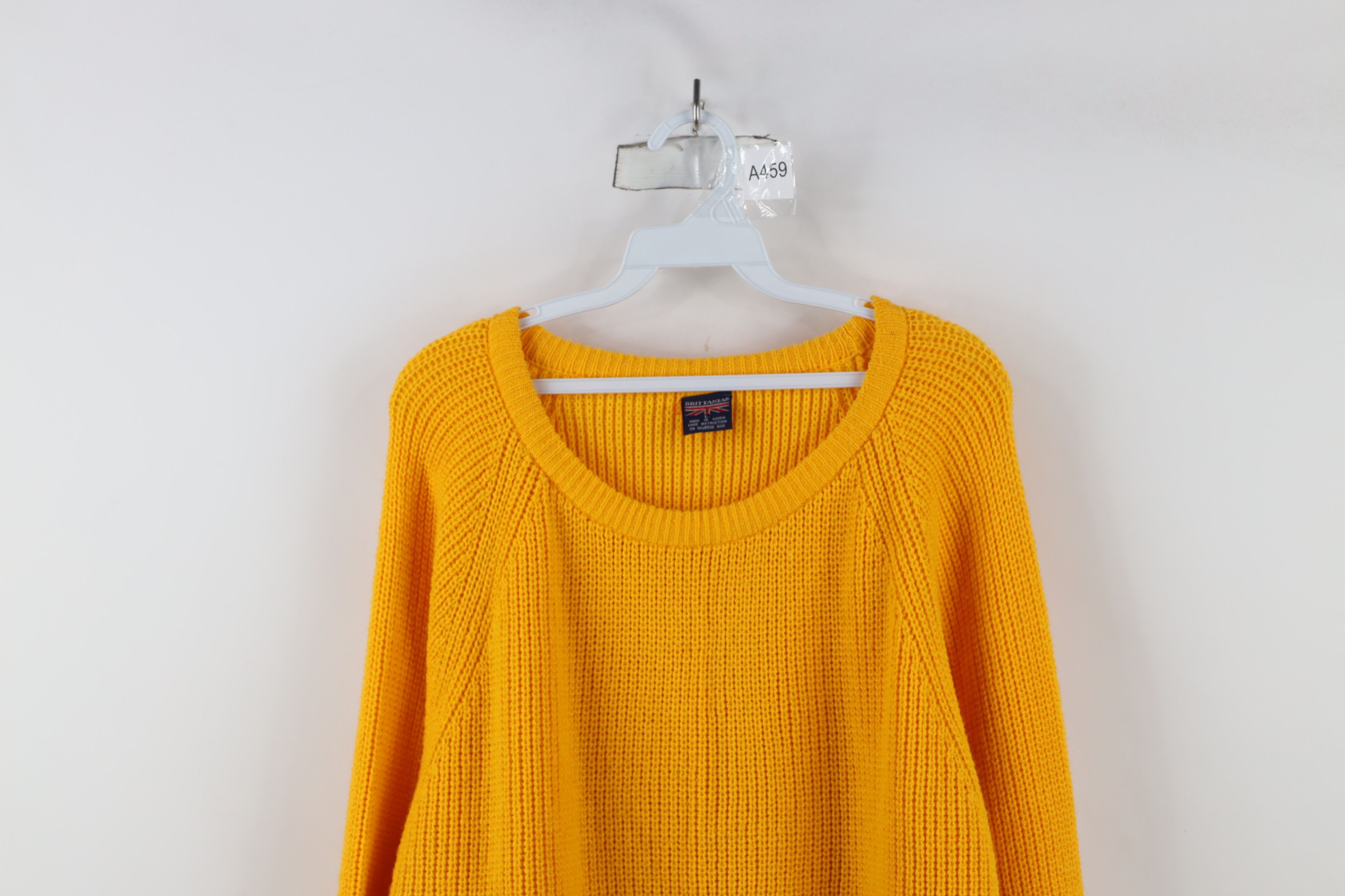 Vintage Vintage 90s Streetwear Ribbed Knit Crewneck Sweater Yellow Size US L / EU 52-54 / 3 - 2 Thumbnail