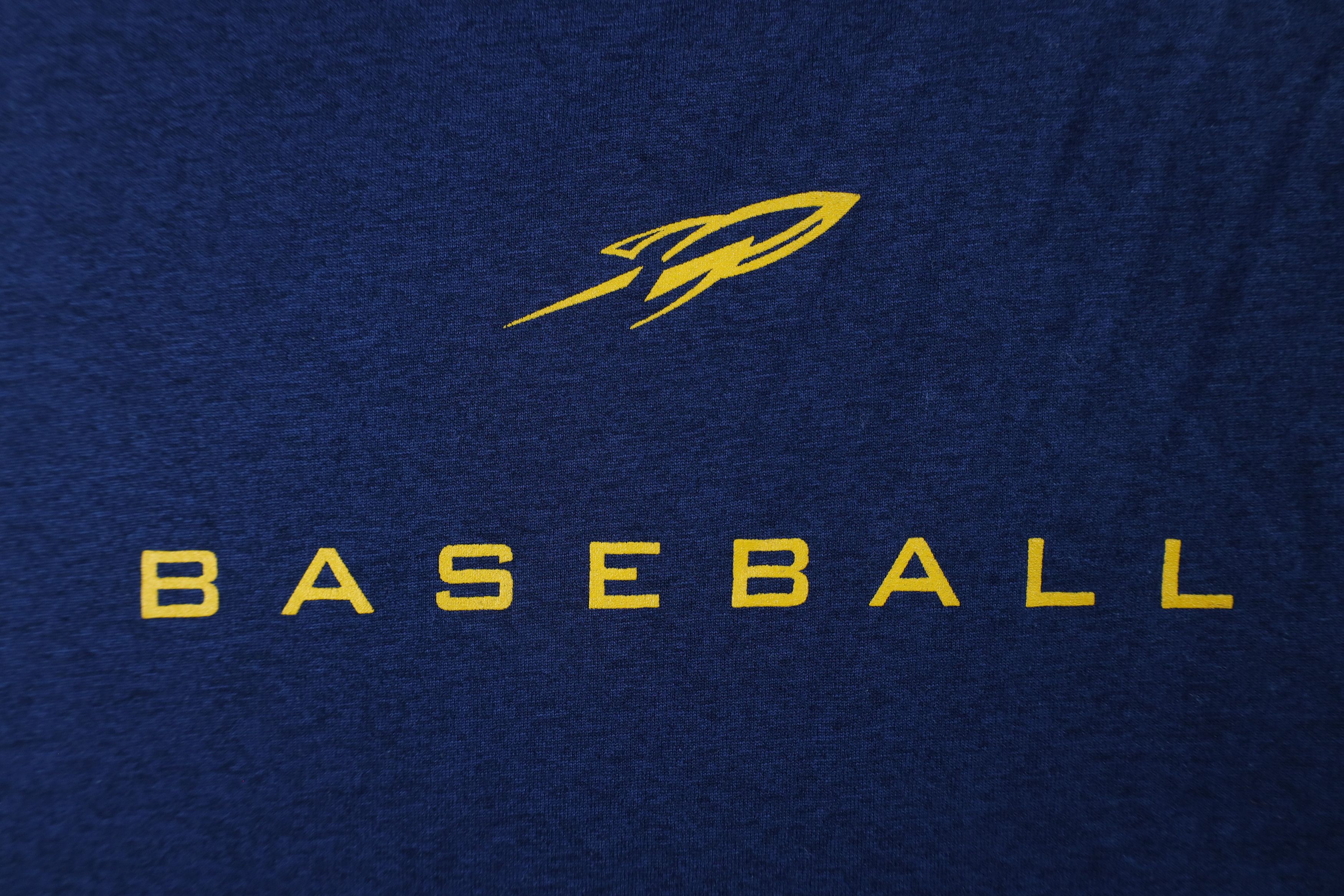 Nike × Vintage Nike University of Toledo Baseball Long Sleeve T-Shirt Size US L / EU 52-54 / 3 - 5 Thumbnail
