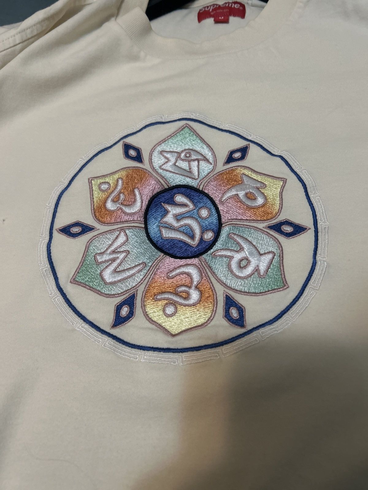 Supreme Supreme lotus tee Size US M / EU 48-50 / 2 - 1 Thumbnail