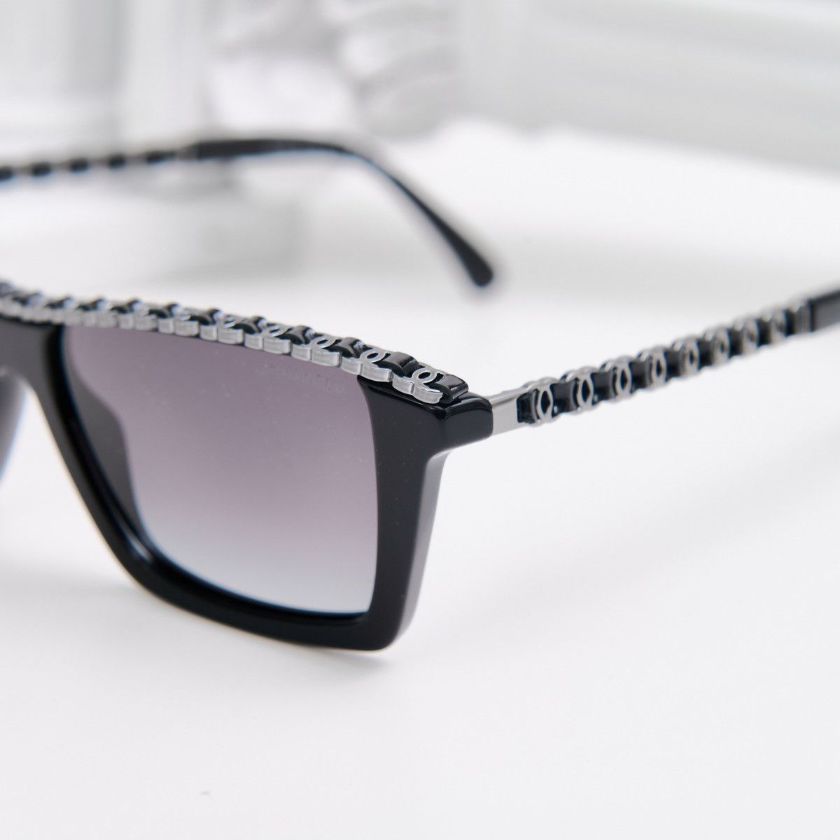 Chanel CHANEL 0CH5548Q 1608S6 SUNGLASSES Size ONE SIZE - 3 Thumbnail
