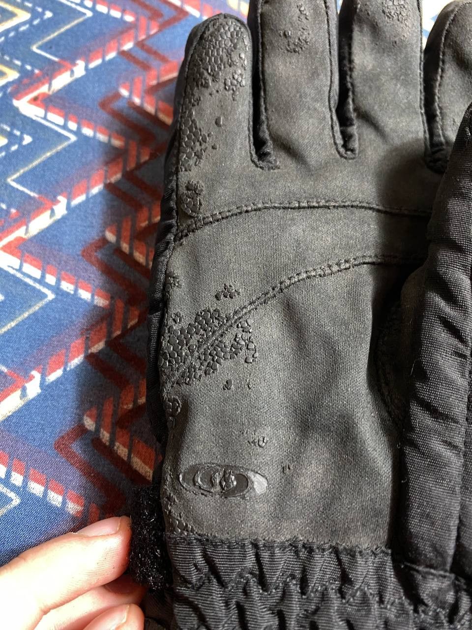 Salomon Gloves Salomon black Vintage streetwear Y2K Size ONE SIZE - 18 Thumbnail