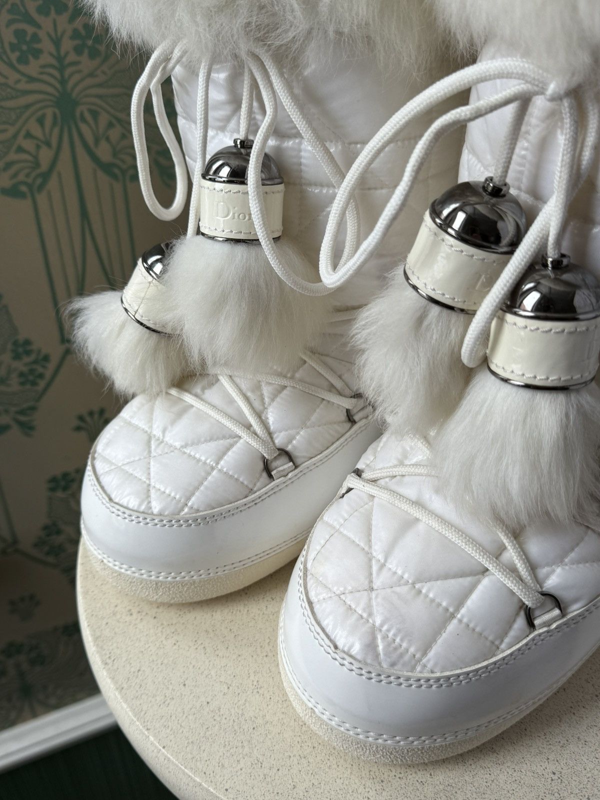 Dior DIOR Moon Boots Fur Snow White by John Galliano Size: 35-37 Size US 6 / IT 36 - 9 Thumbnail