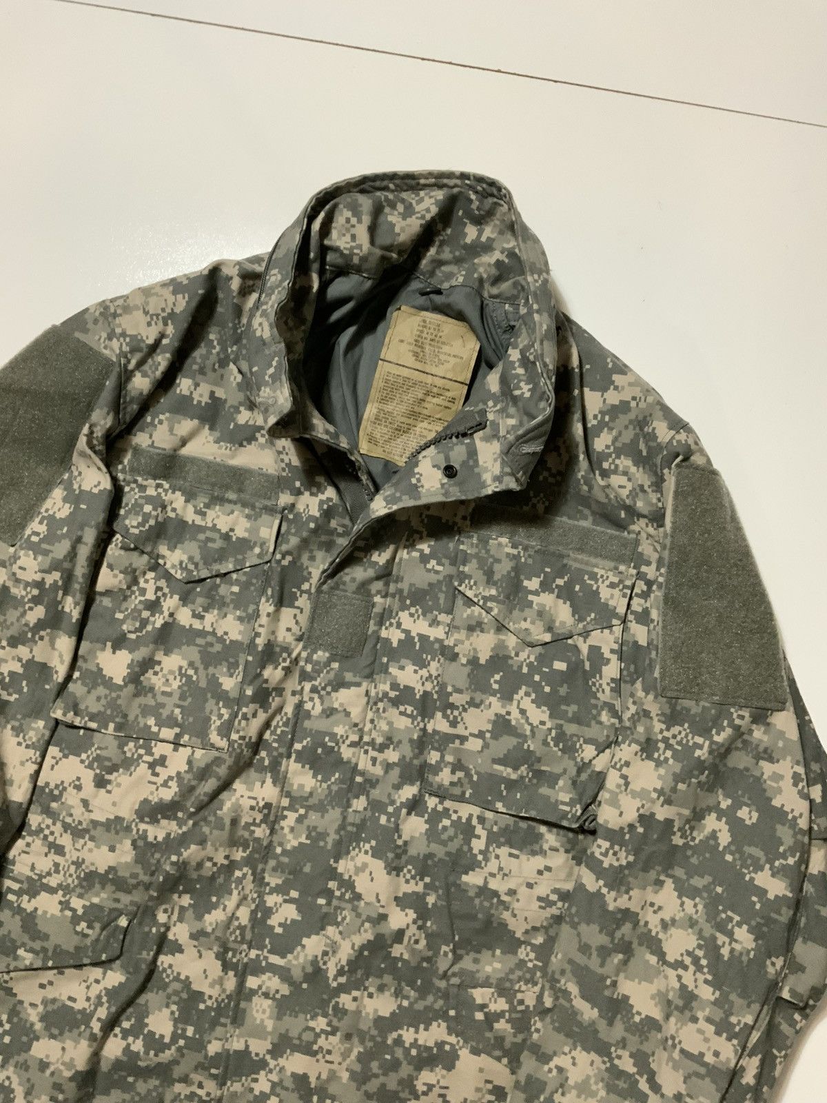 Other Golden US Army Military Digital Camo Field Utility Jacket Size US L / EU 52-54 / 3 - 5 Thumbnail