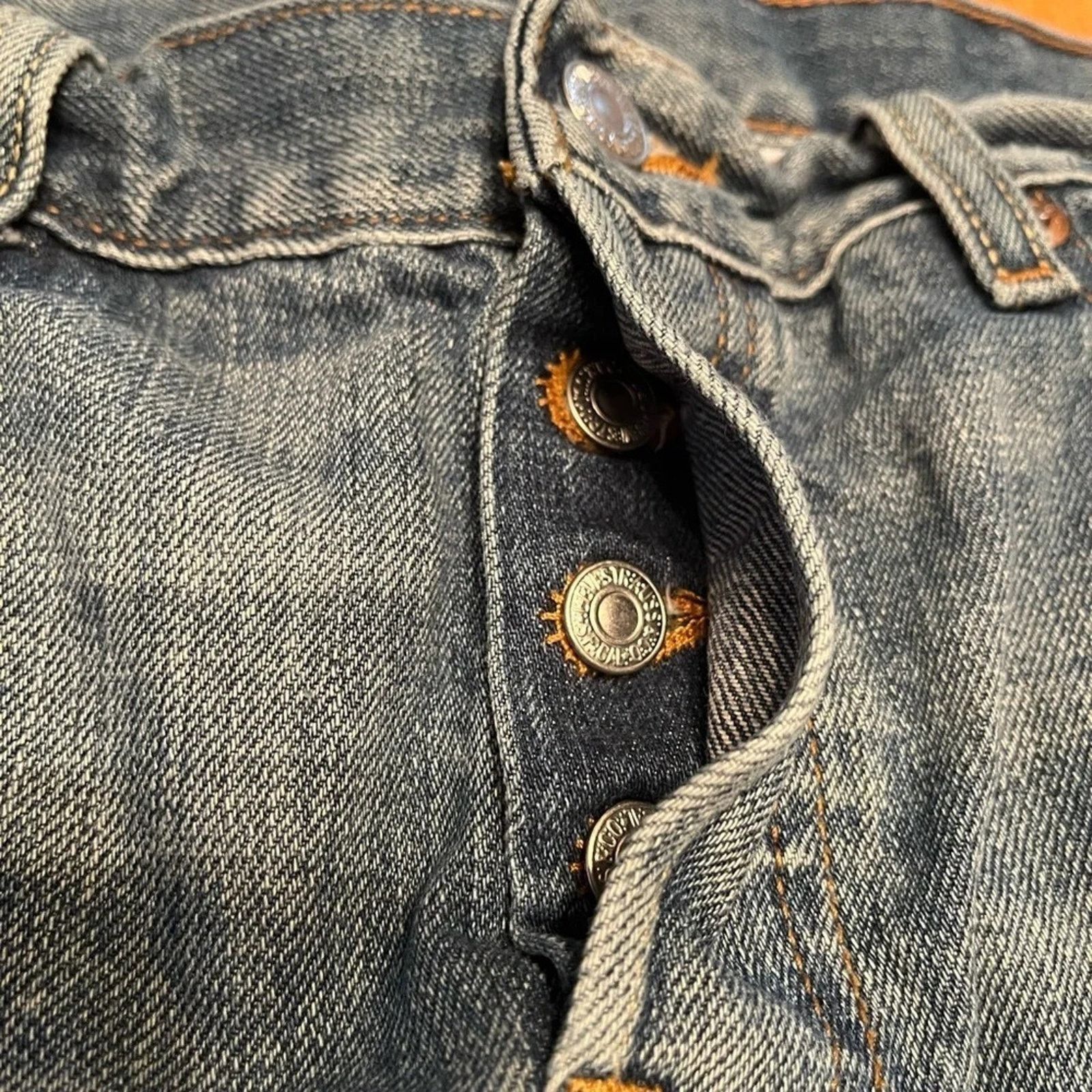 Levi's Levi’s 501 cutoff Jeans shorts. Size 32" / US 10 / IT 46 - 2 Thumbnail
