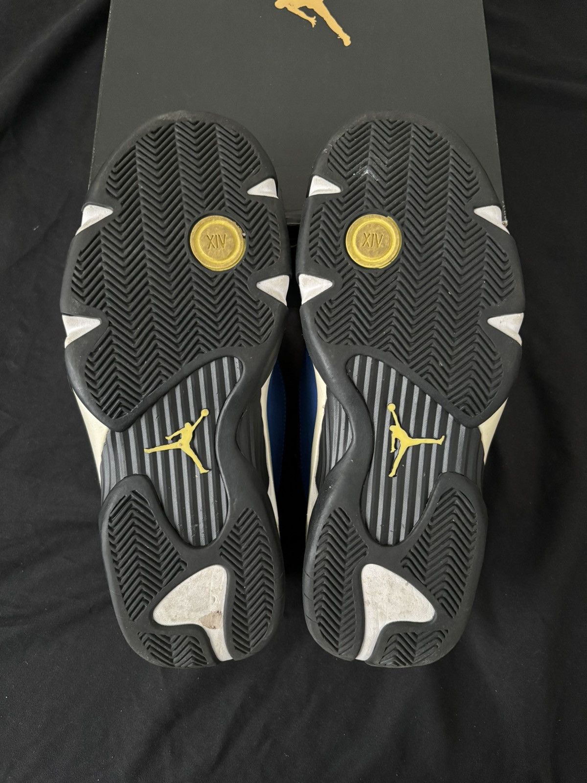 Jordan Brand Jordan 14 Laney Low 2015 Size US 9 / EU 42 - 8 Thumbnail