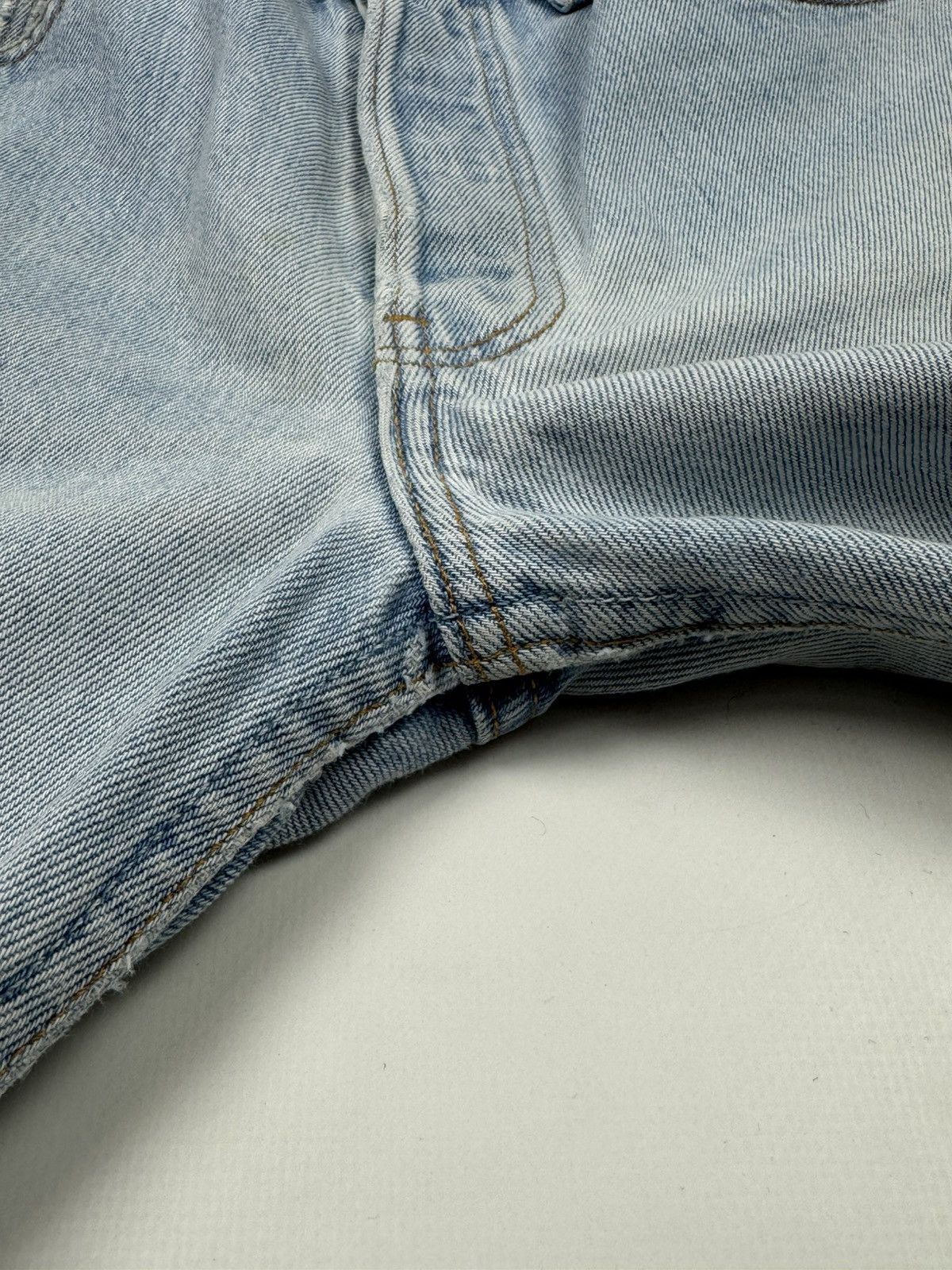 Levi's 1990's Vintage Levi's 501 USA Washed Distressed Blue Button Size US 32 / EU 48 - 13 Thumbnail
