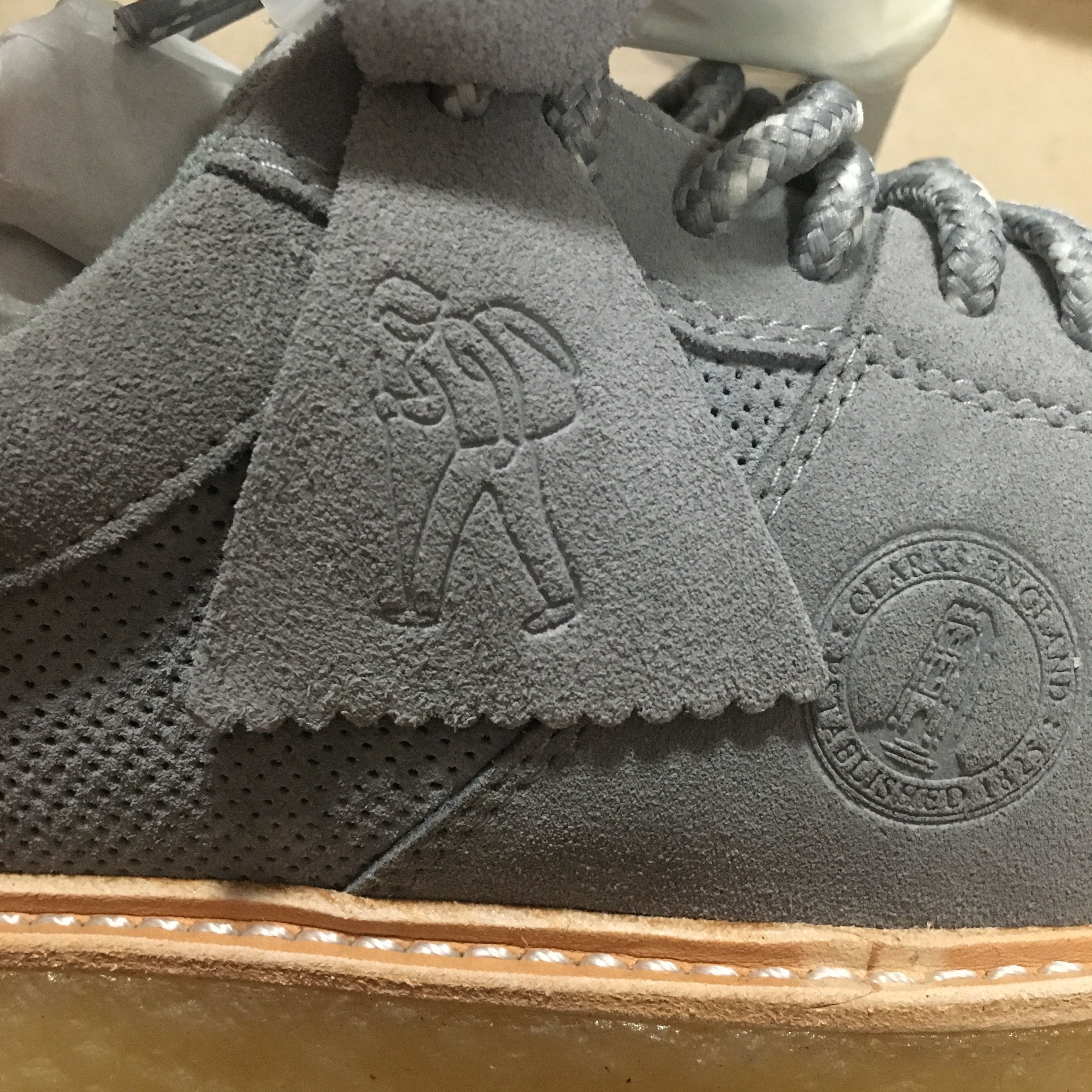 Clarks × Ronnie Fieg Ronnie Fieg For Clarks 8th St Sandford Grey Size US 8.5 / IT 38.5 - 7 Thumbnail