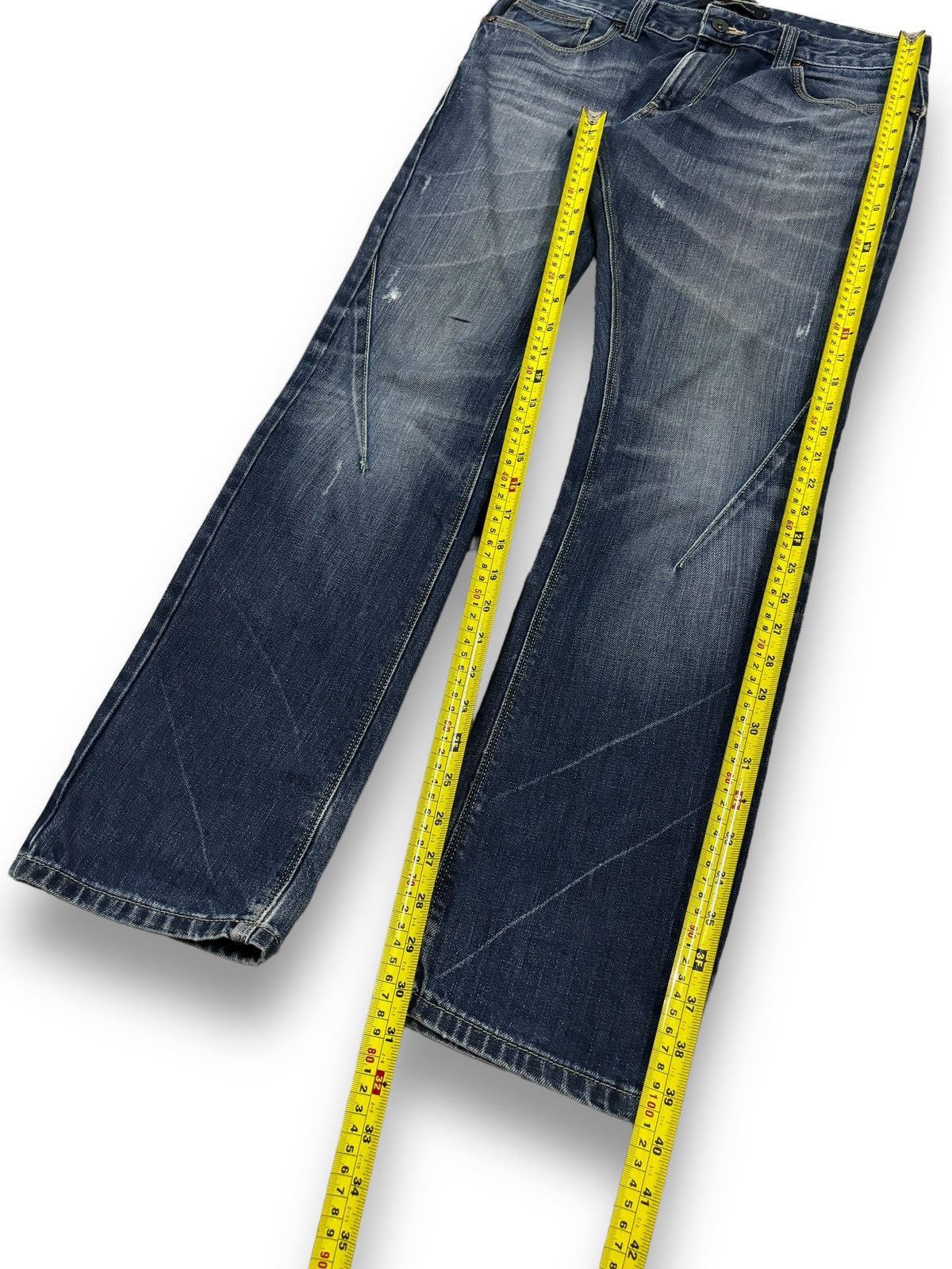 Number (N)ine Japanese Brand Whiskers Distressed Jeans Number (N)ine Style Size US 32 / EU 48 - 14 Thumbnail