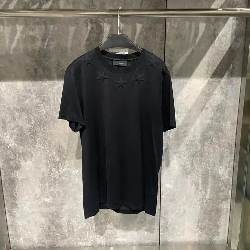 Givenchy Givenchy Men's Black Cotton T-Shirt 0089 Size US S / EU 44-46 / 1 - 1 Thumbnail