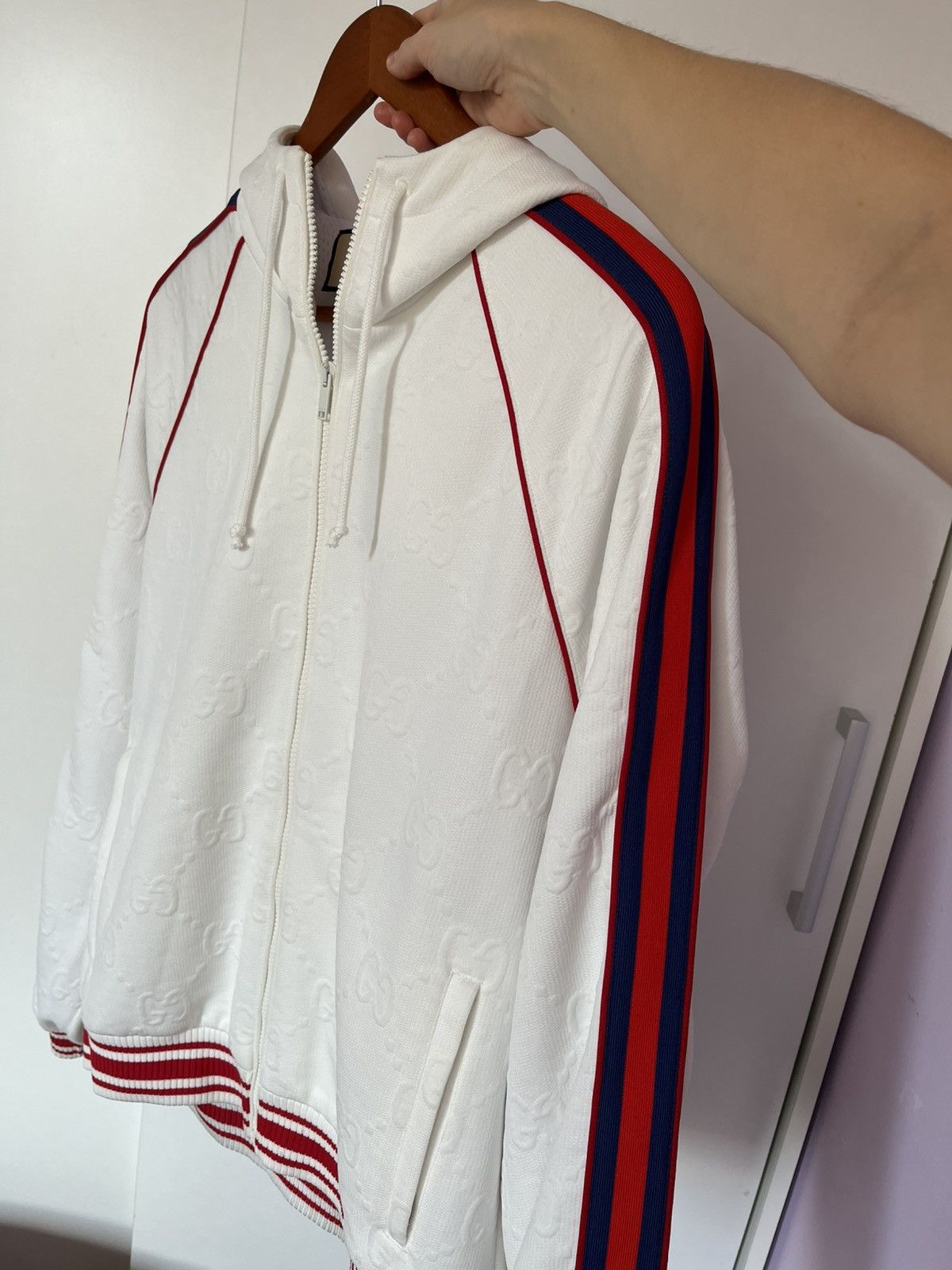 Gucci Gucci Web Stripe Zipped hoodie Size US S / EU 44-46 / 1 - 1 Thumbnail