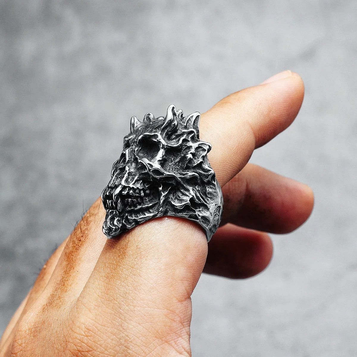 Jewelry Demon Skull Ring Streetwear Jewelry Fashion Gift Size ONE SIZE - 1 Thumbnail