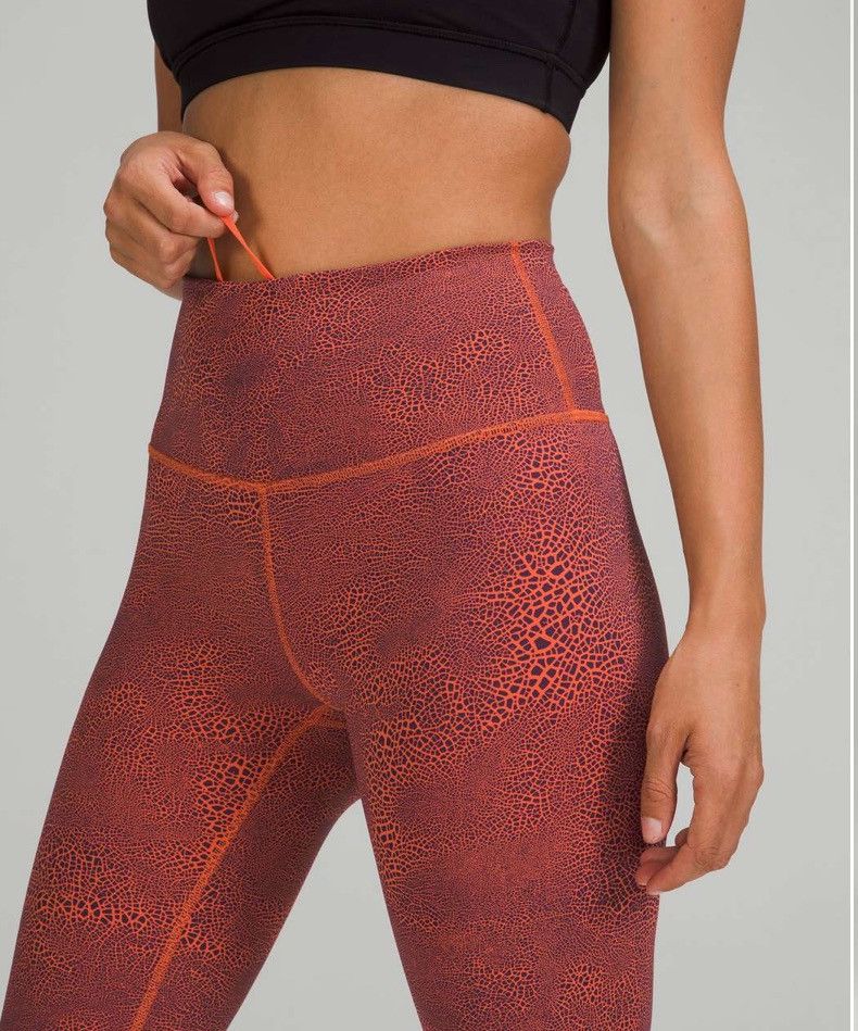 Lululemon Lululemon Wunder HR 23" Crackle Glaze Orange Larkspur Sz 4 Size 27" / US 4 / IT 40 - 2 Thumbnail