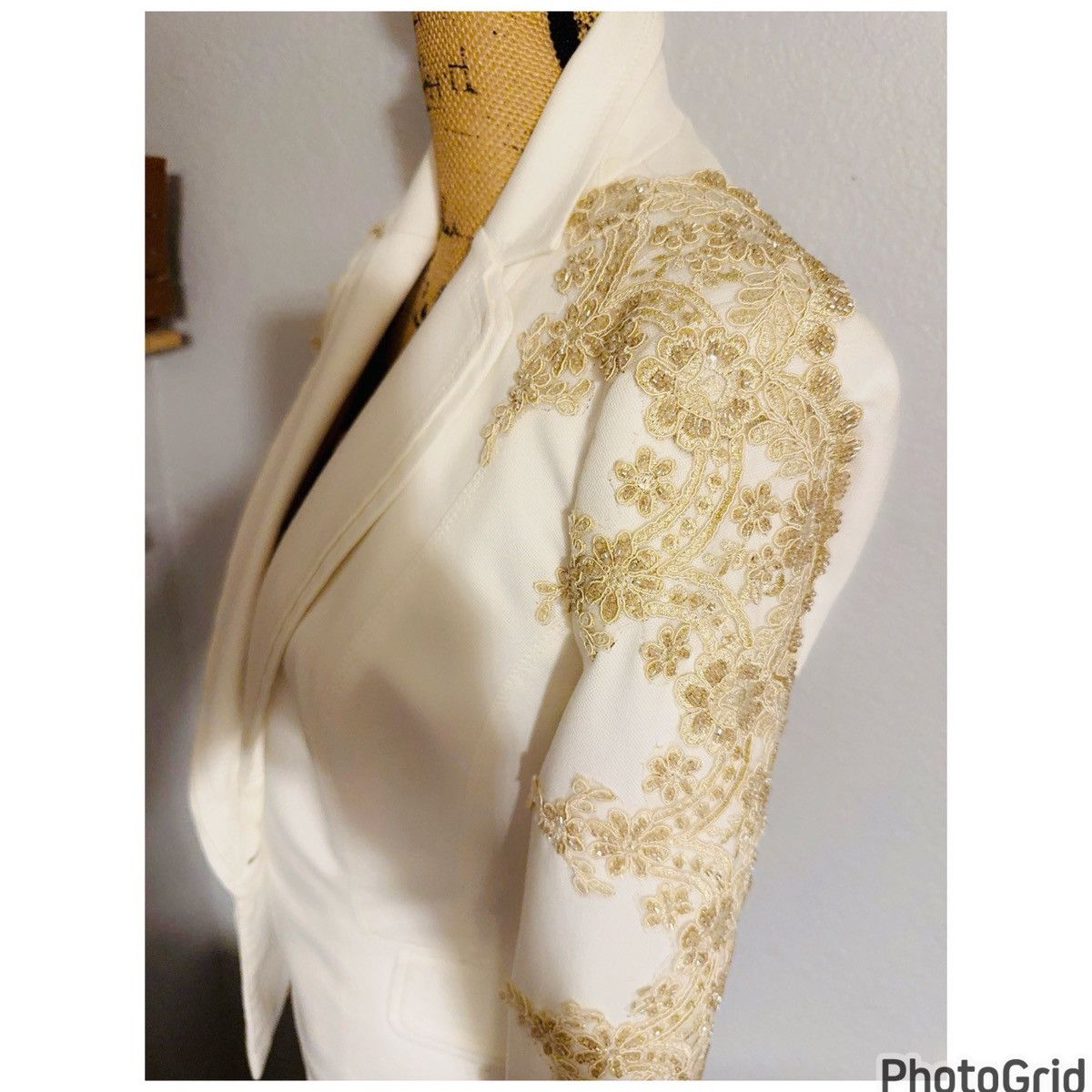 White House Black Market WHBM Embellished Blazer Size S / US 4 / IT 40 - 6 Thumbnail