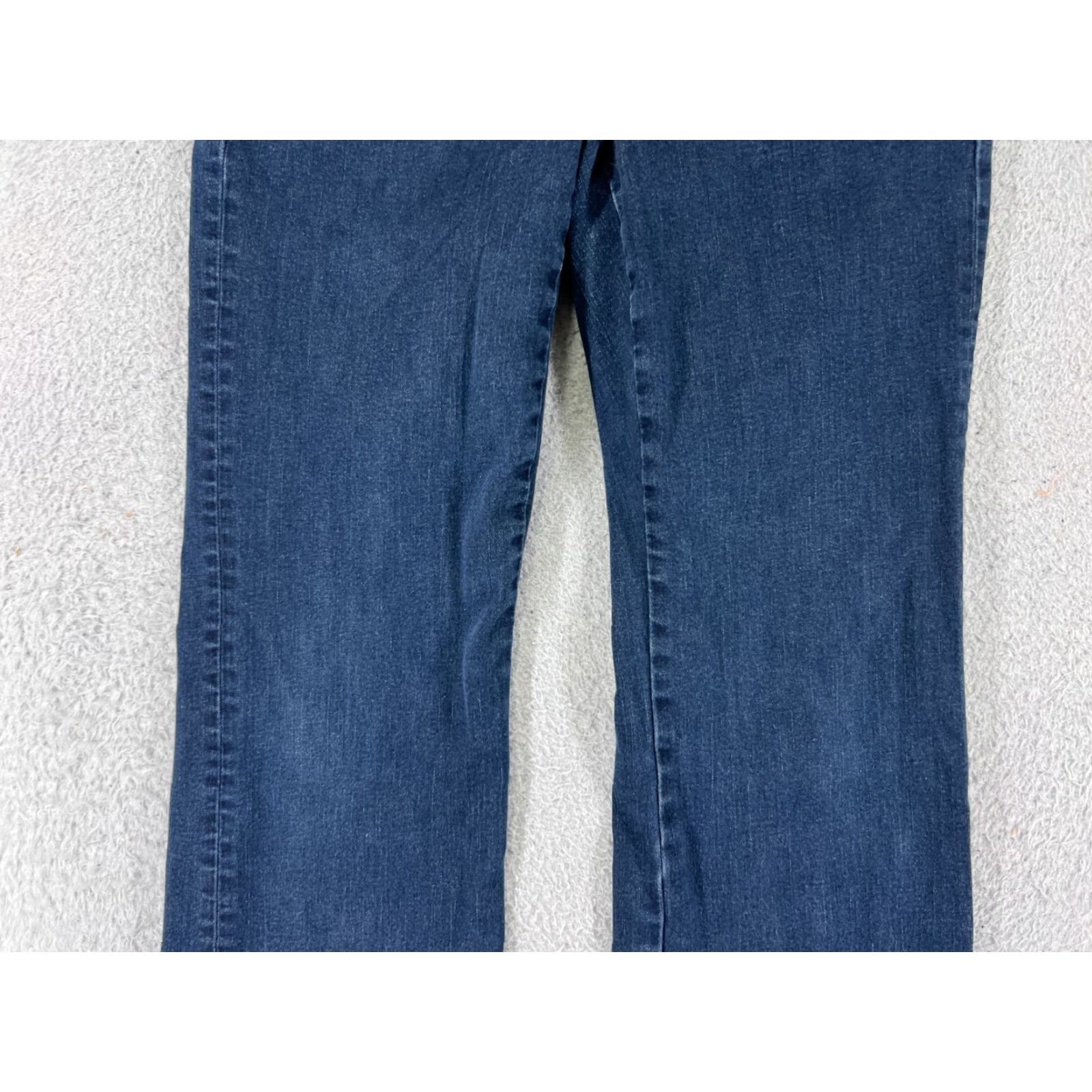 Vintage Pants Womens Jeans Blue Denim Stretch Low Rise 27x31 28 5-Pocket Design Flared Cotton Blend Regular 31 Inseam Size 28" / US 6 / IT 42 - 6 Thumbnail