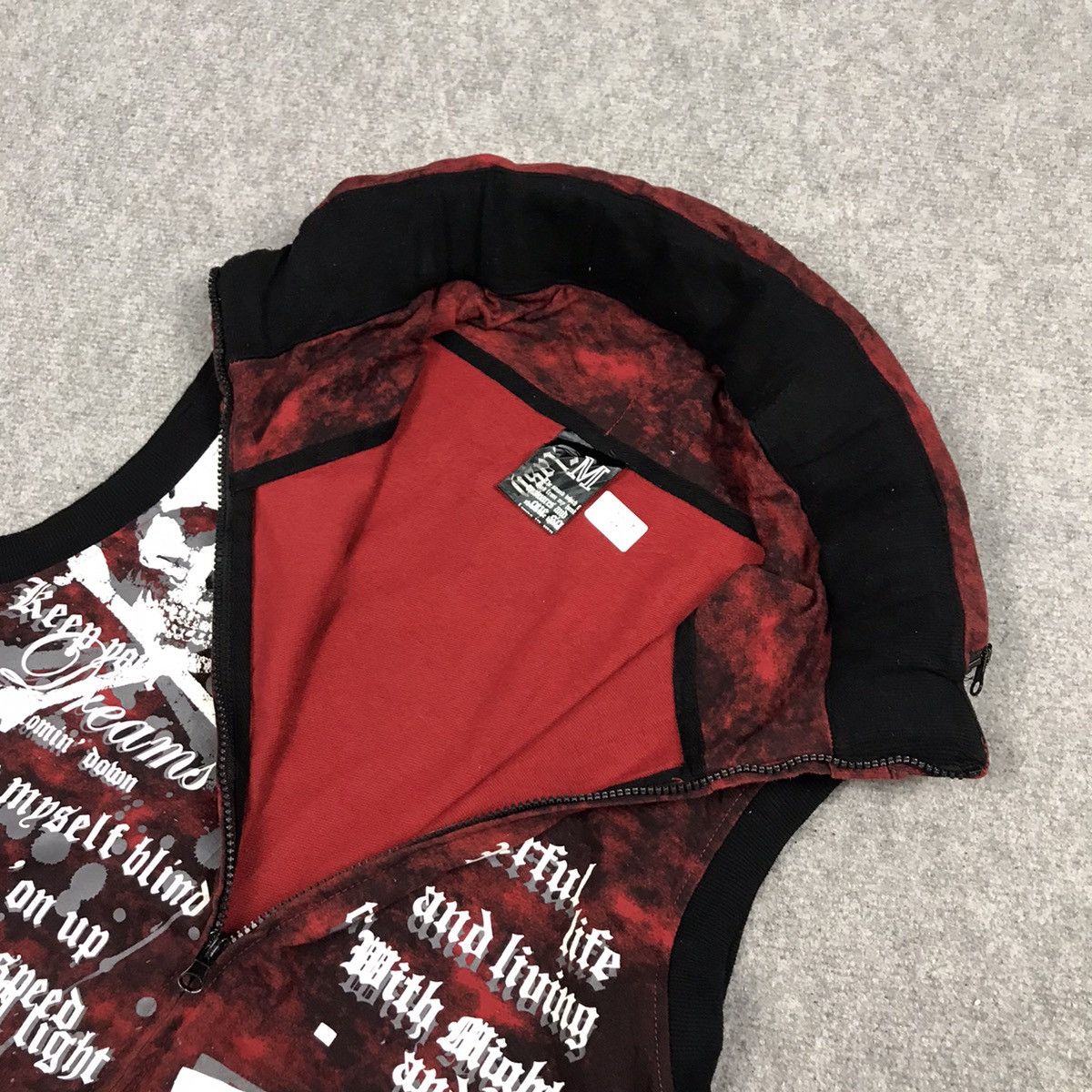 If Six Was Nine × Japanese Brand Japanese brand Red Black Punk Vest Jacket Size US M / EU 48-50 / 2 - 7 Thumbnail