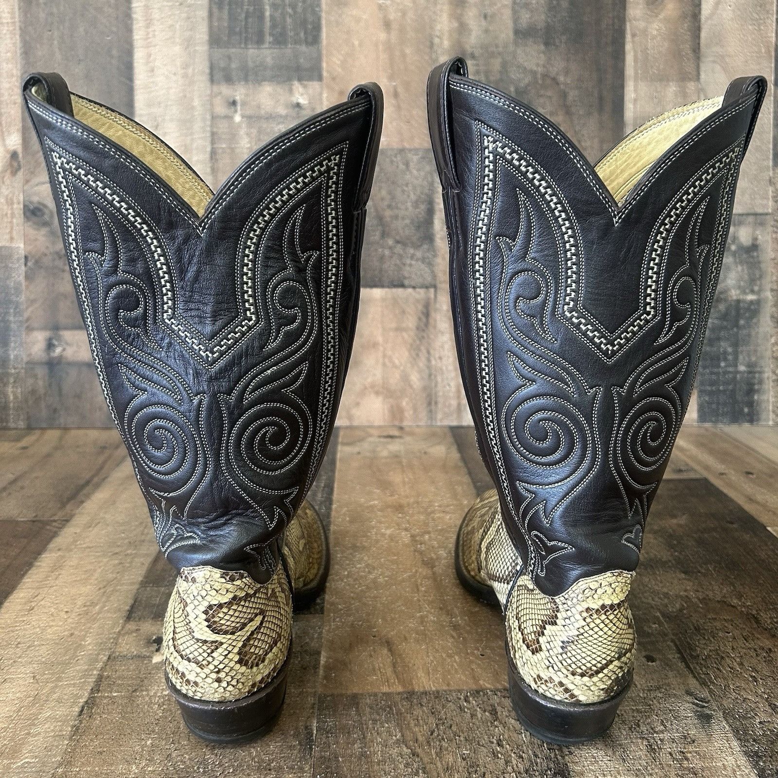 Justin Boots Justin Vintage Snakeskin Round Toe Cowboy Boots Mens 7.5 D Size US 7.5 / EU 40-41 - 8 Thumbnail