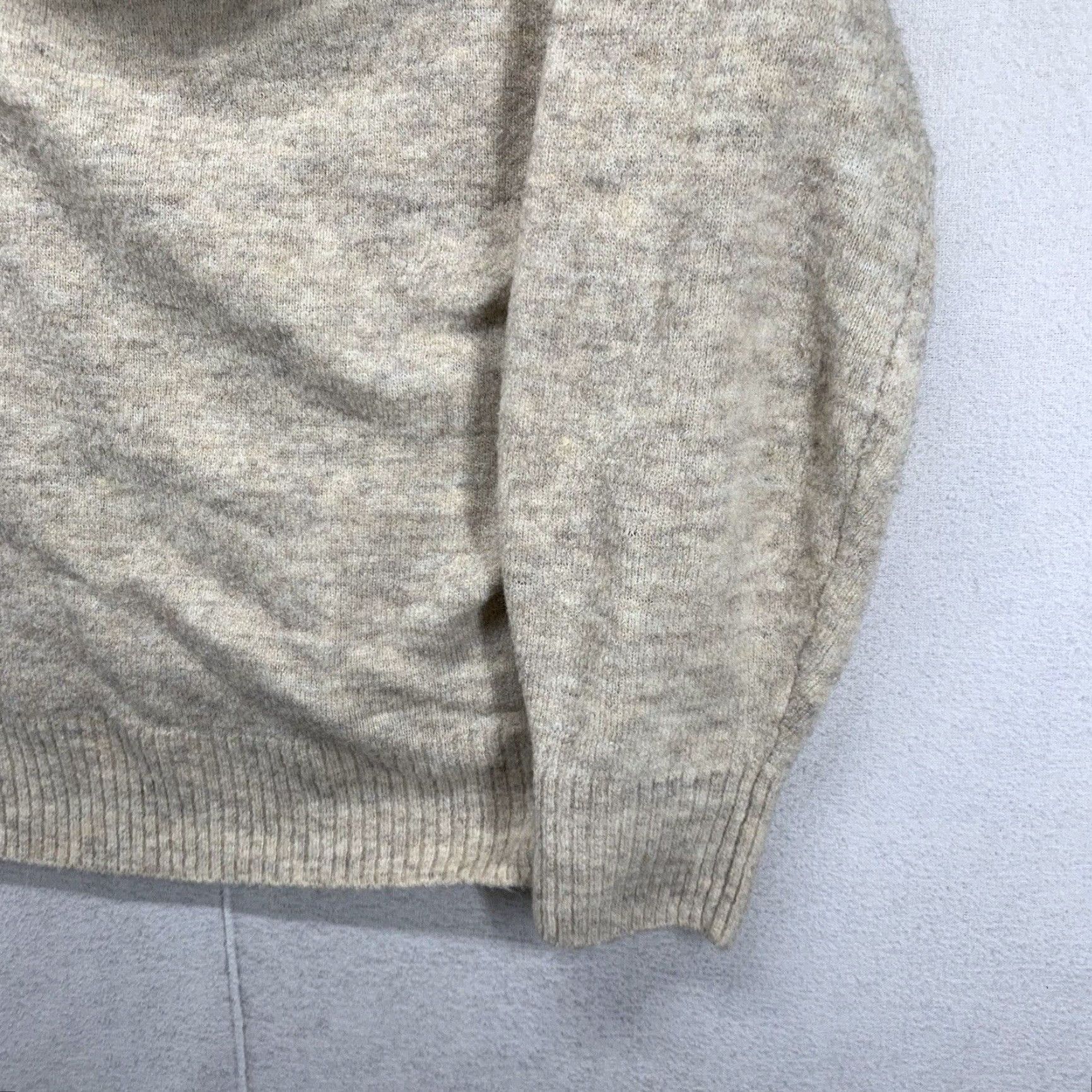 H&M H&M Wool Blend Cowl Neck Sweater Womens Size Small Long Sleeve Beige Pullover small Womens Boho City Classic 90s? Size S / US 4 / IT 40 - 7 Thumbnail