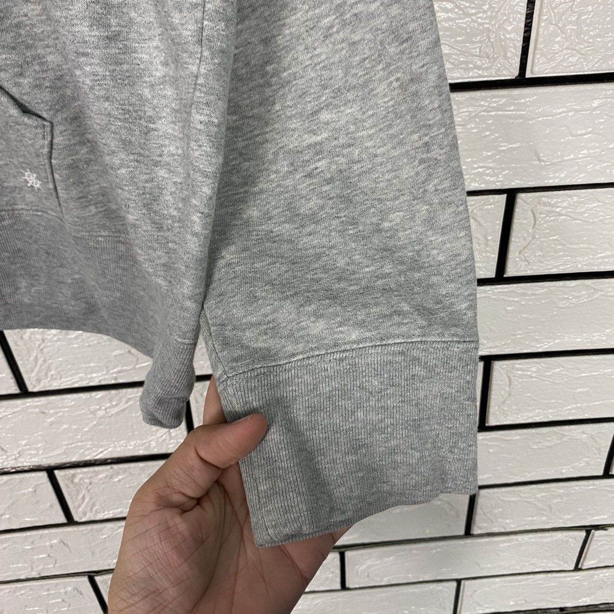 Japanese Brand 📌Vintage Sweatshirt Mickey Mouse Big Logo Size US L / EU 52-54 / 3 - 15 Thumbnail