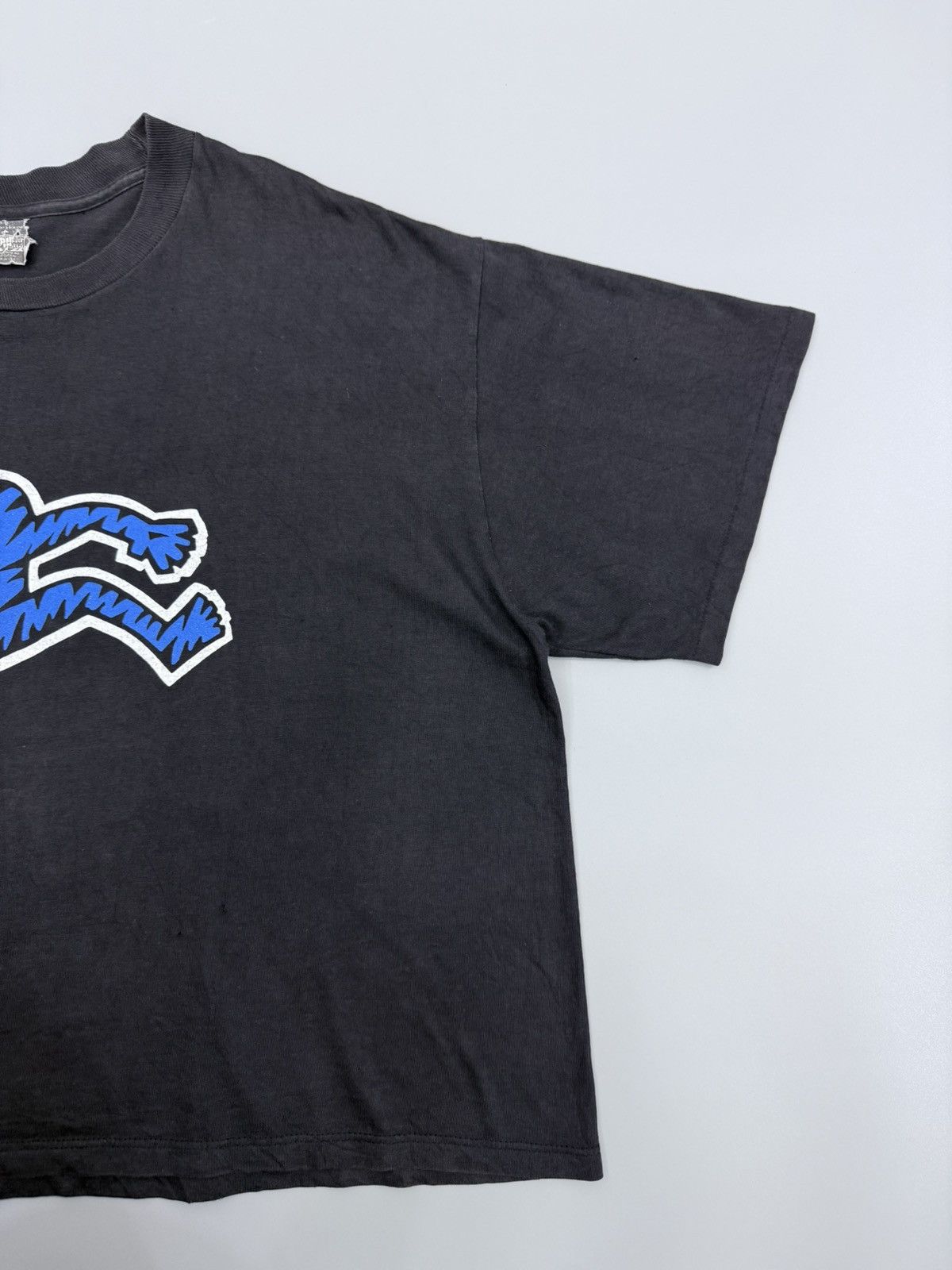 Airwalk Vintage OG 1987 AIRWALK Iconic Skateboard Surfboard Boxy Tee Size US XL / EU 56 / 4 - 3 Thumbnail