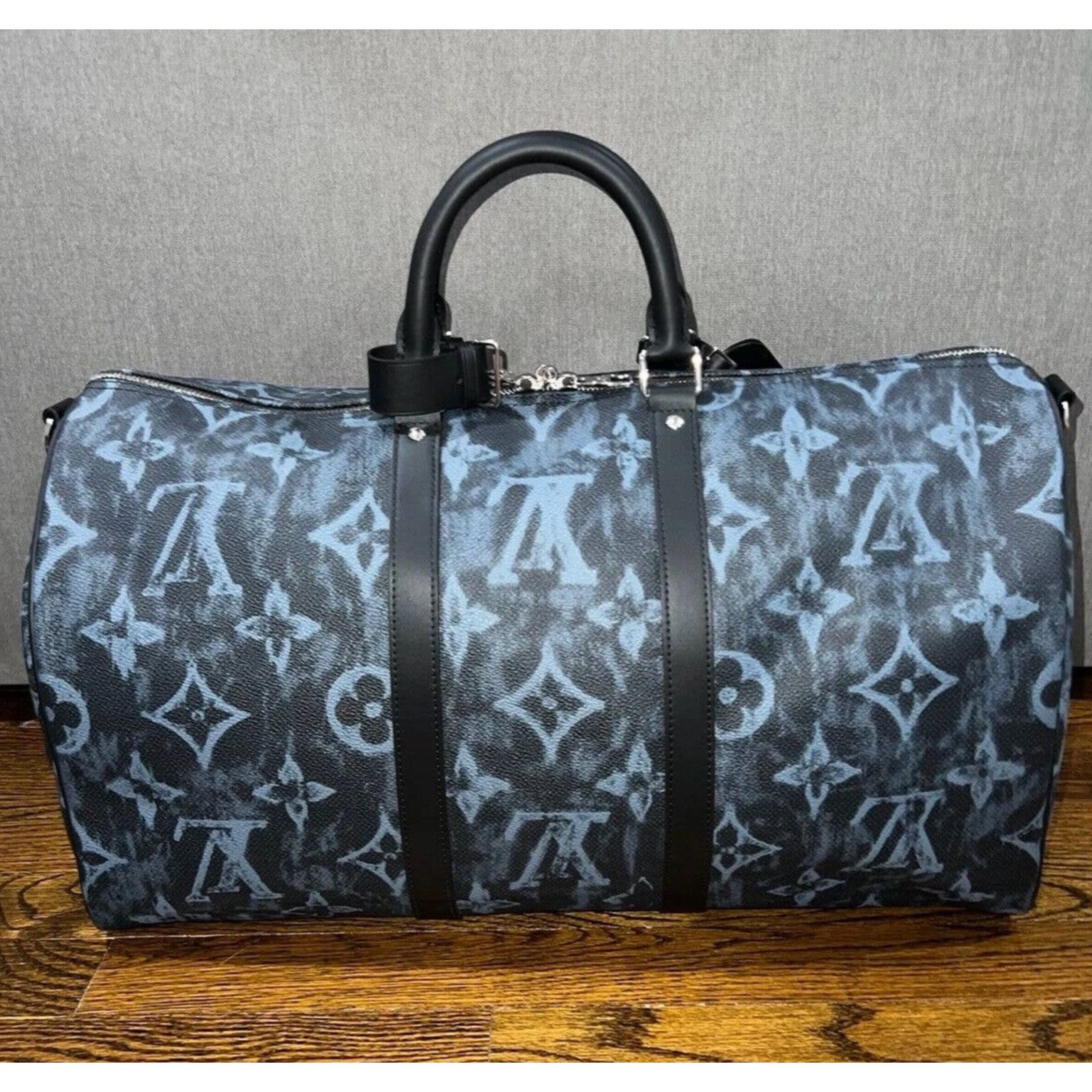 Louis Vuitton Louis Vuitton Keepall Bandouliere Duffle Weekend Travel Bag Size ONE SIZE - 5 Thumbnail