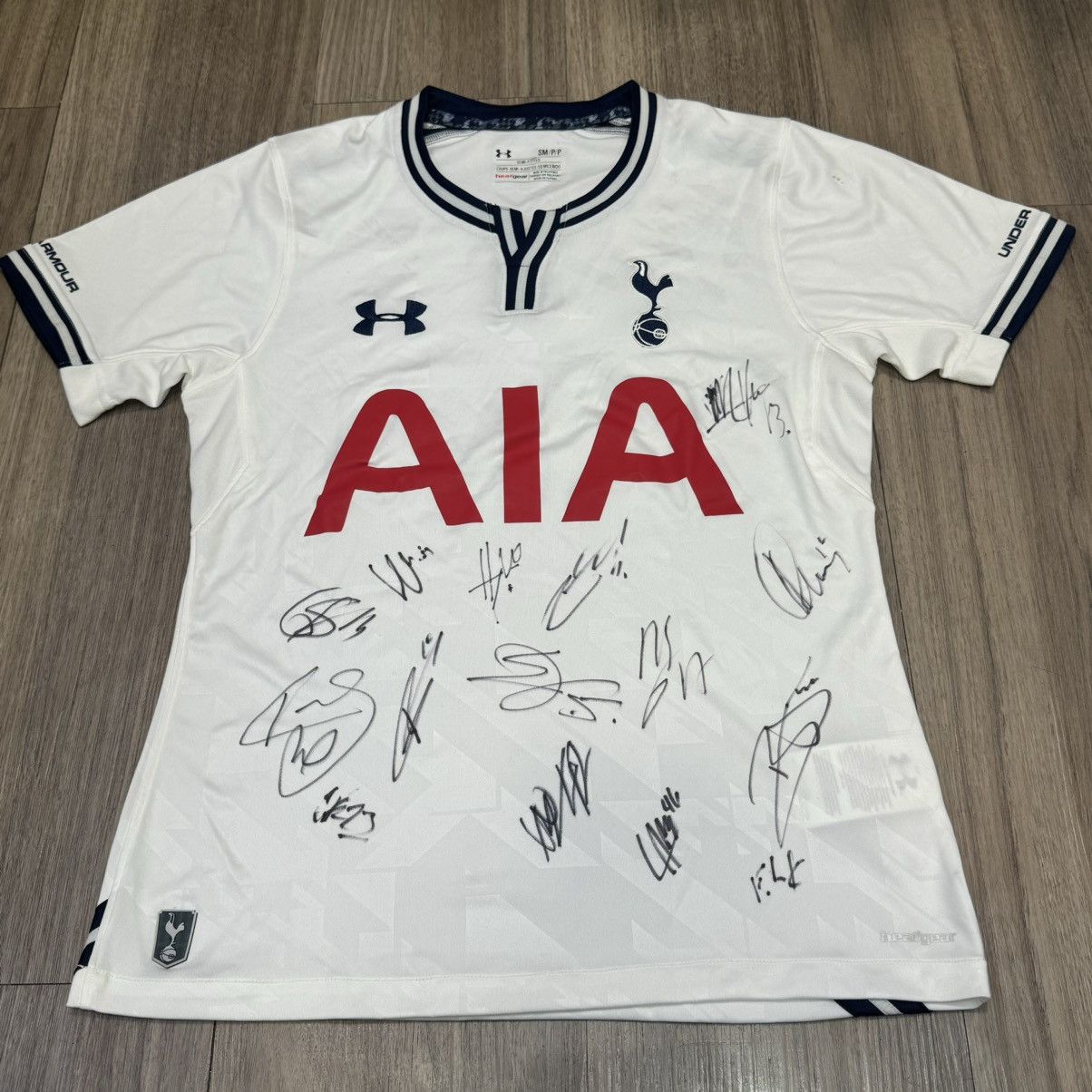 Under Armour Tottenham Hotspur 25/26 squad signature jersey Size US S / EU 44-46 / 1 - 1 Thumbnail