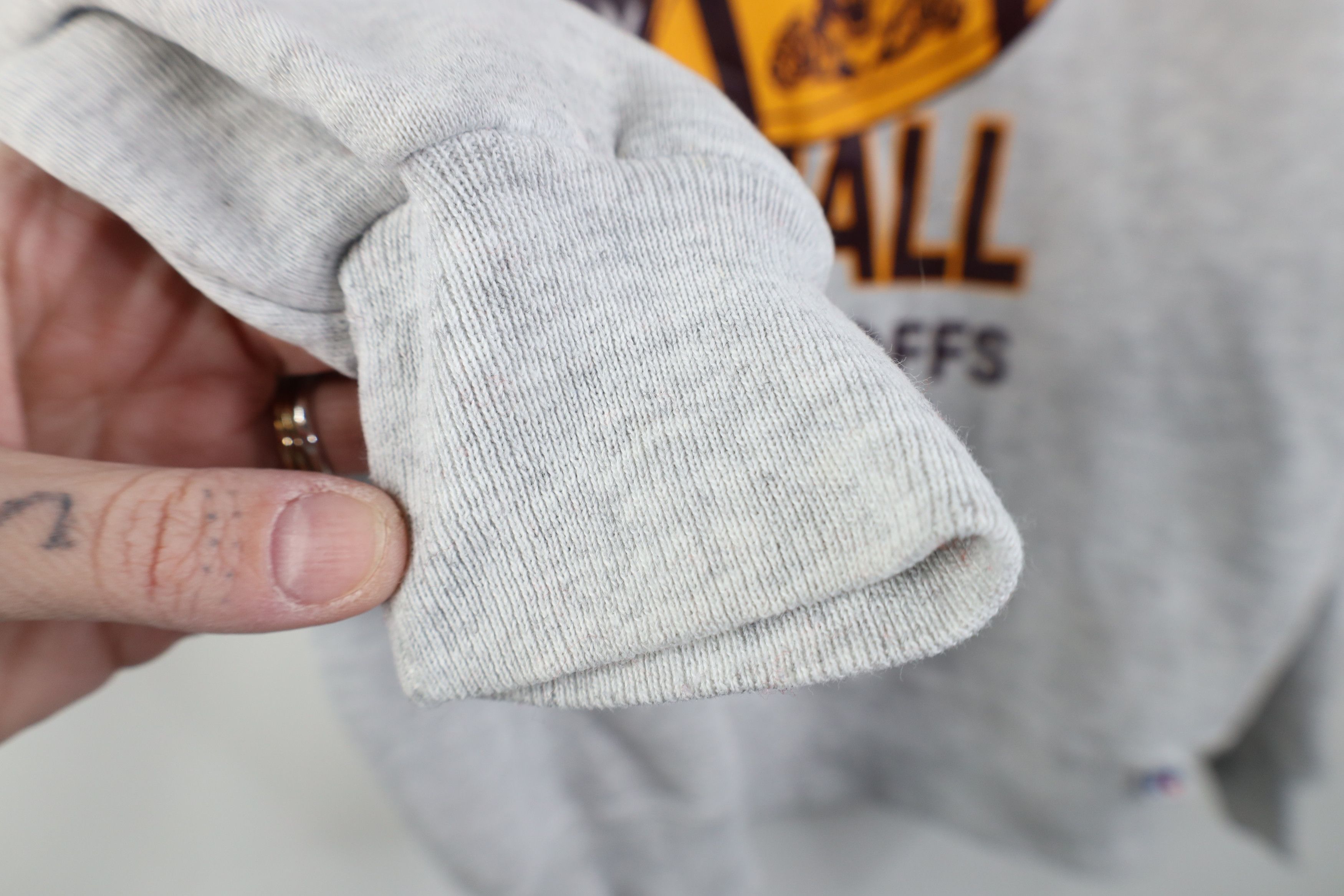 Russell Athletic Vintage 90s Russell Athletic Football Sweatshirt Gray USA Size US L / EU 52-54 / 3 - 12 Thumbnail