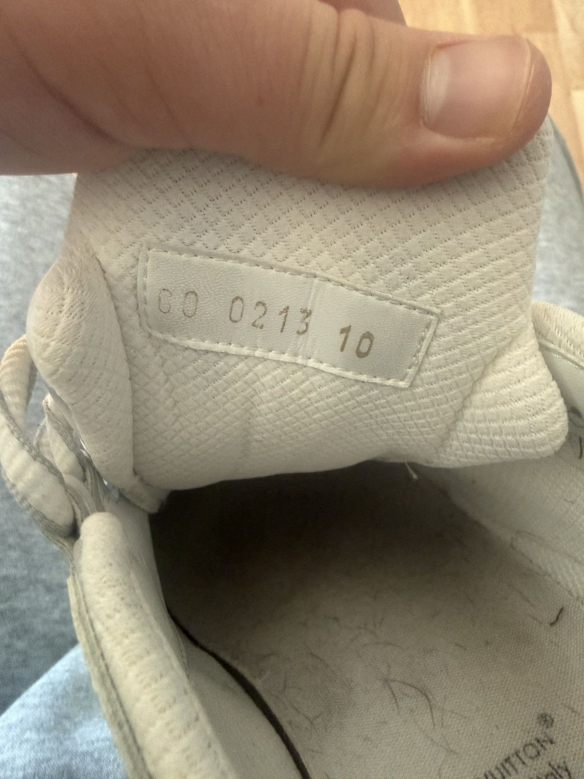Louis Vuitton Louis Vuitton Tactic Runner - White Grey Size US 10 / EU 43 - 7 Thumbnail