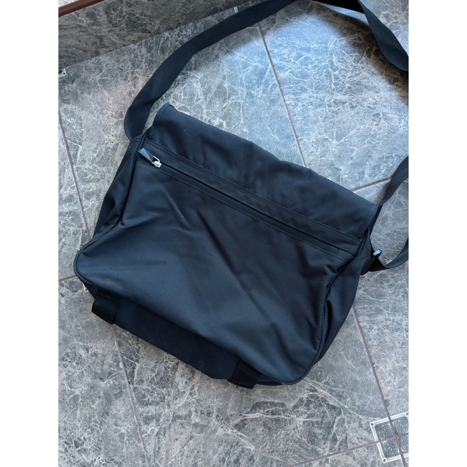 Nike VTG Nike Multi-pocket Crossbody Messenger Bag Size ONE SIZE - 5 Thumbnail