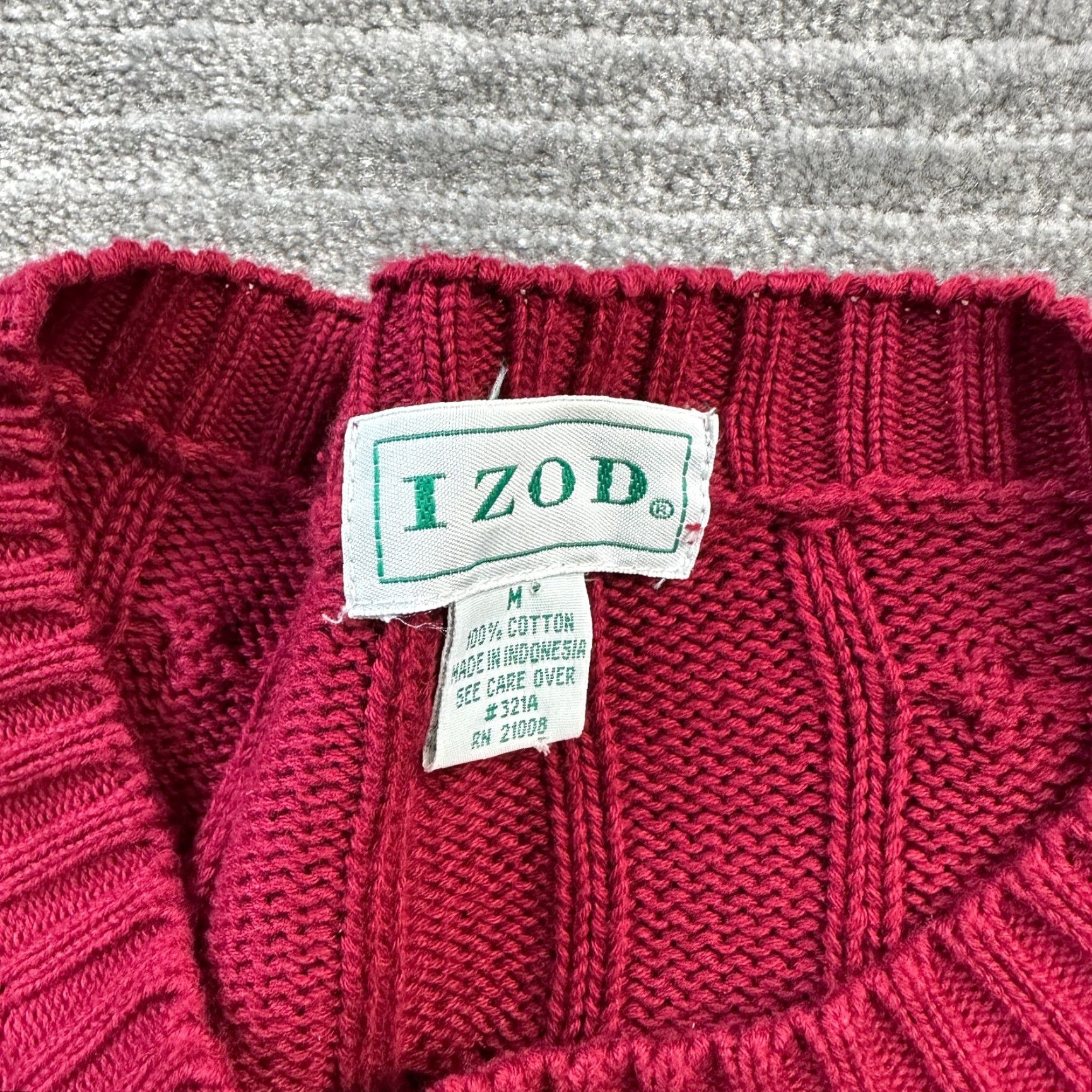 Polo Ralph Lauren VINTAGE Izod Sweater Mens Medium Red Cable Knit Crewneck Size US M / EU 48-50 / 2 - 7 Thumbnail