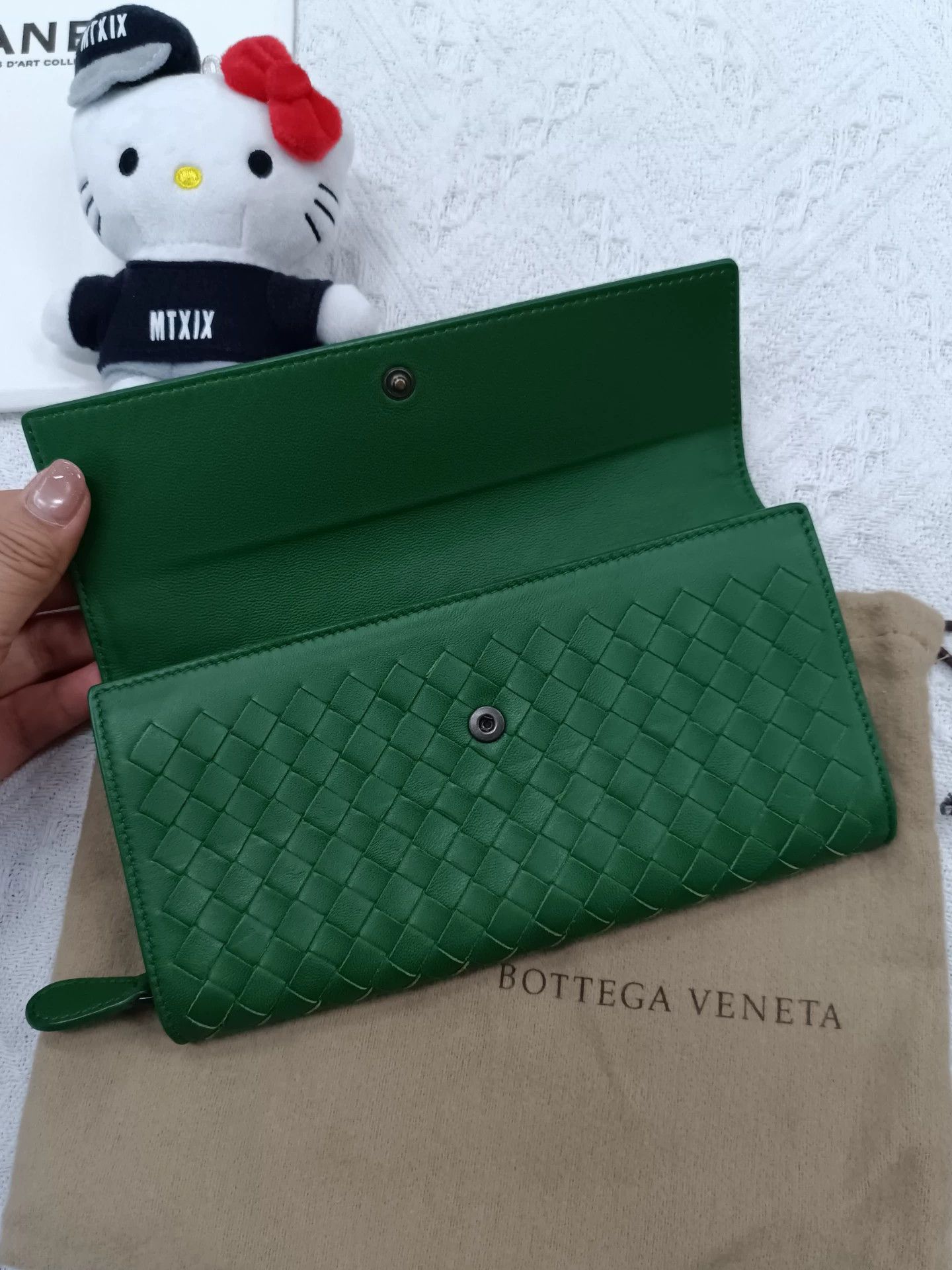 Bottega Veneta BOTTEGA VENETA Woven Green Clutch 19x9.5 Dust Bag Size ONE SIZE - 3 Thumbnail