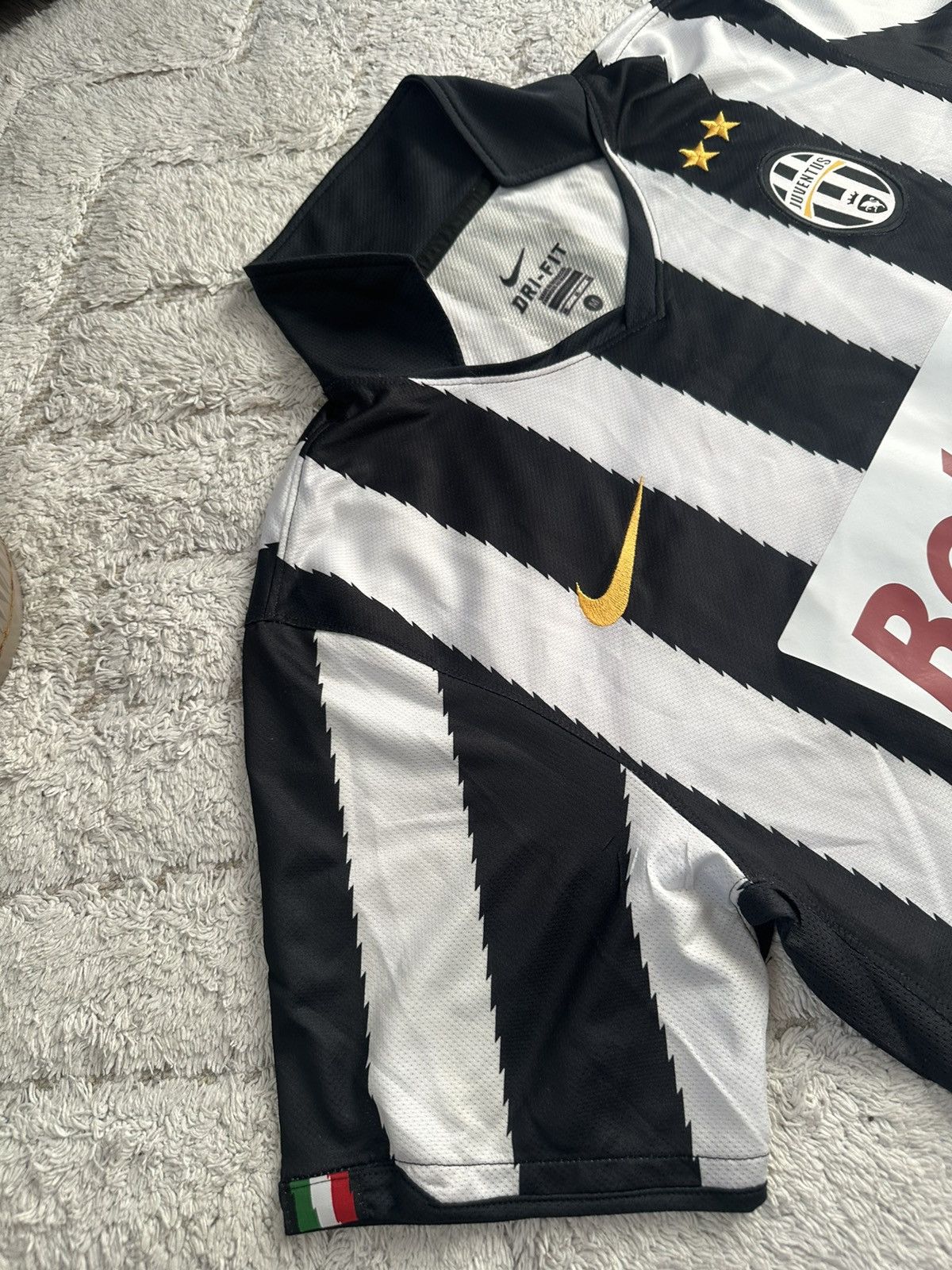Nike Nike Juventus 2010-2011 Home Jersey Vintage Betclic Size US M / EU 48-50 / 2 - 8 Thumbnail