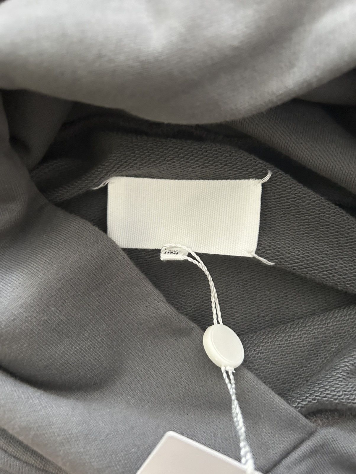 Maison Margiela Maison Margiela Tape Logo Hoodie - Charcoal Grey Size US L / EU 52-54 / 3 - 7 Thumbnail