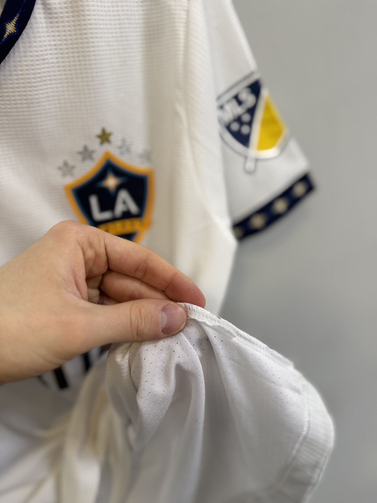 Adidas Adidas LA Galaxy 22/23 Home Authentic Jersey Chicharito Size US S / EU 44-46 / 1 - 9 Thumbnail
