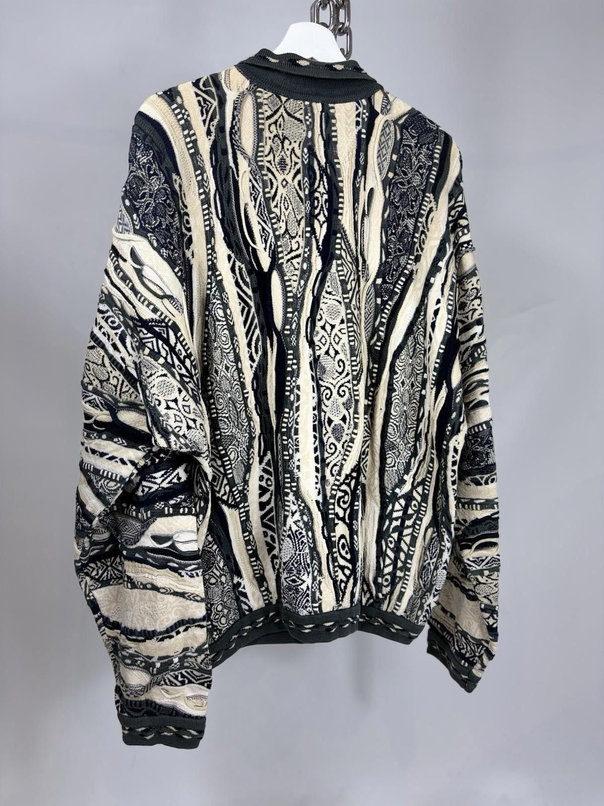 Coogi Vintage Coogi Australia 3D Crazy Pullover Knit Jumper Size US XL / EU 56 / 4 - 4 Thumbnail