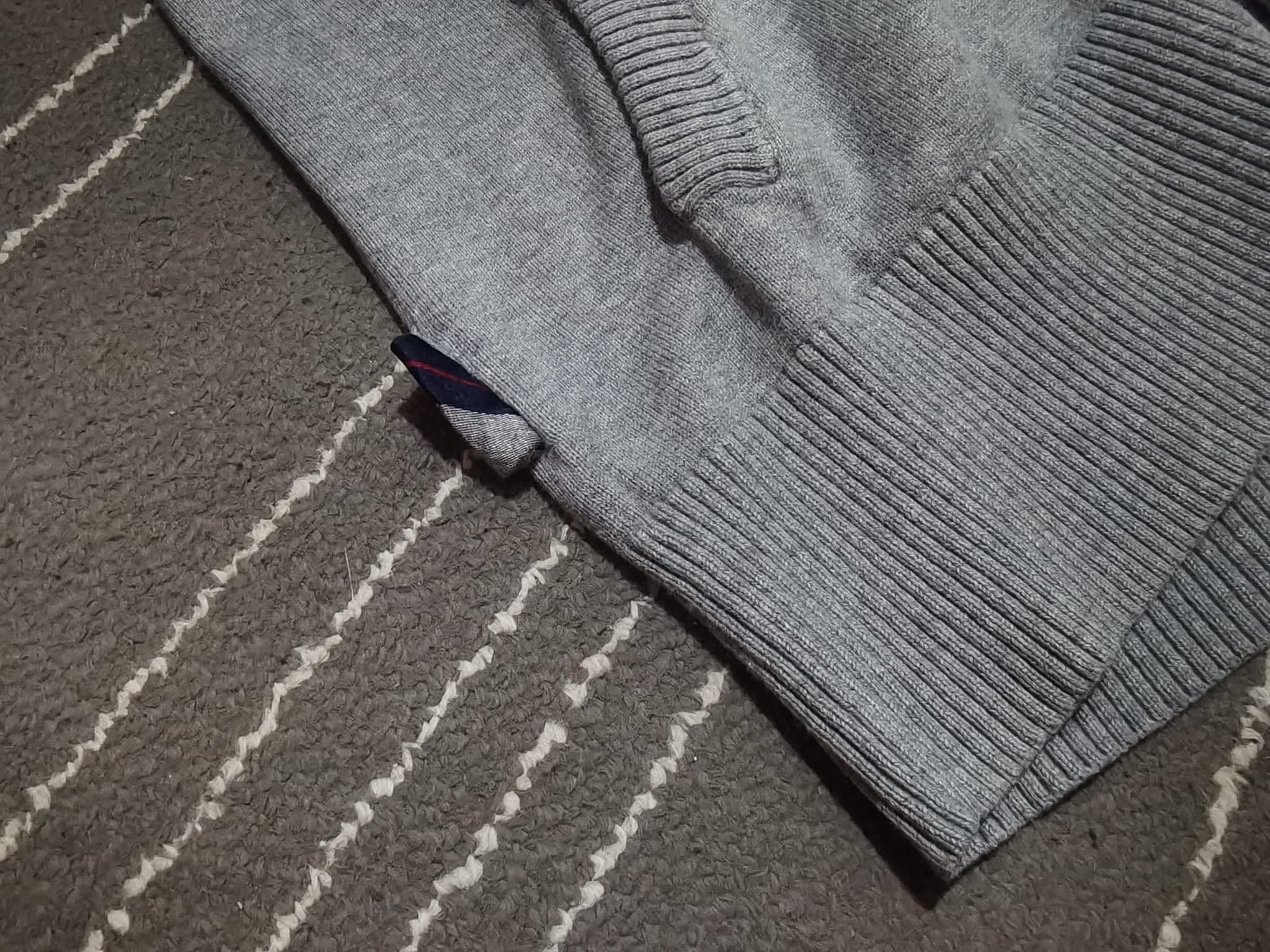 Tommy Hilfiger Tommy Hilfiger unisex cardigan L 2167 Size US L / EU 52-54 / 3 - 10 Thumbnail