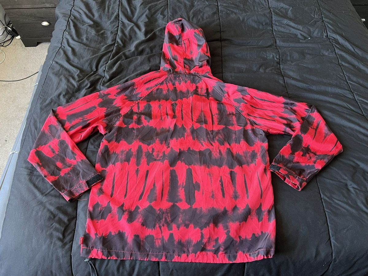 Supreme Supreme Tie Dye Pullover Windbreaker Black Red Hoodie SS13 Size US L / EU 52-54 / 3 - 2 Thumbnail