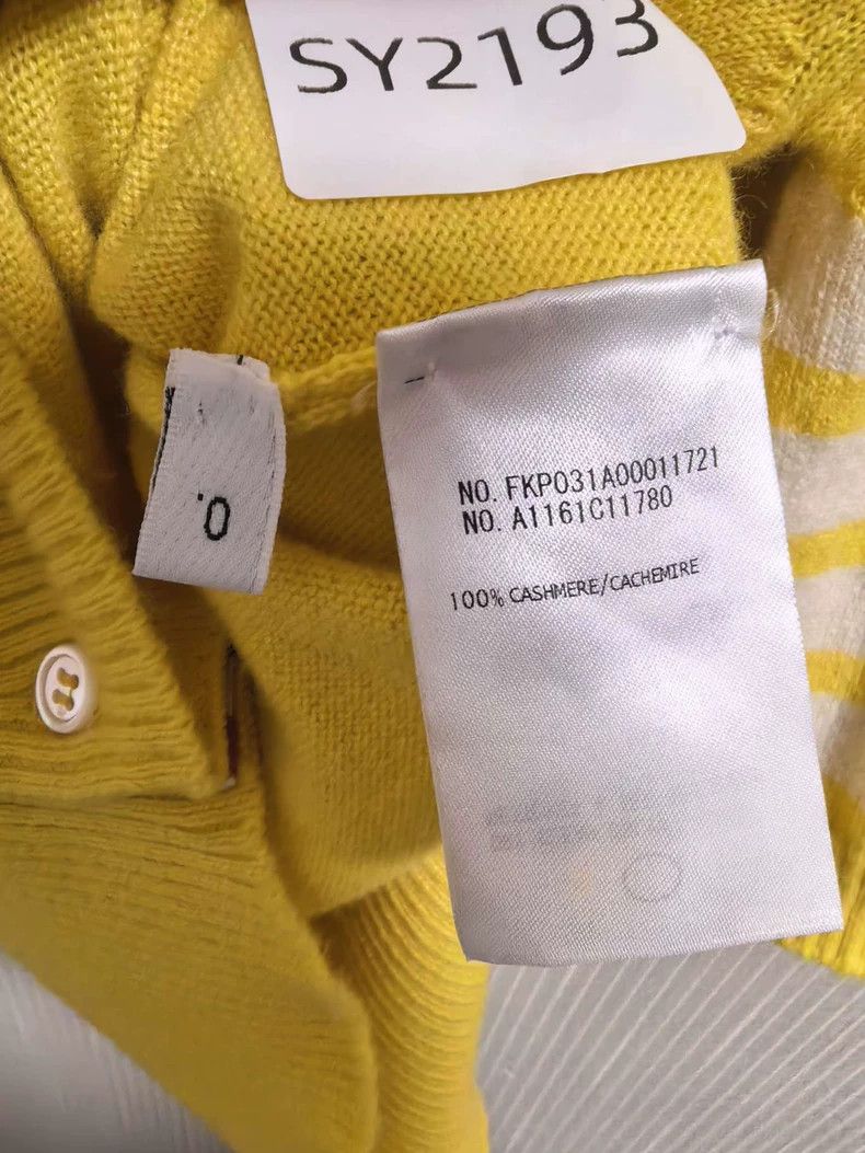 Thom Browne Thom Browne size0 Lemon yellow four stripes pure cashmere s Size US XS / EU 42 / 0 - 5 Thumbnail