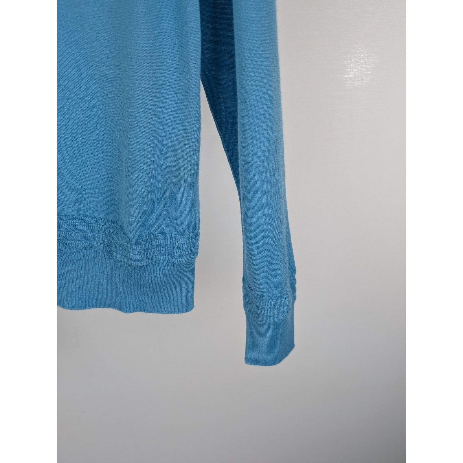 Tom Ford o1rshd1 V-Neck Knitwear Sweatshirt Sweater in Sky Blue Size US S / EU 44-46 / 1 - 5 Thumbnail