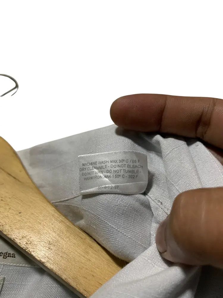 Ermenegildo Zegna Ermenegildo Zegna Linen button up shirt Size US M / EU 48-50 / 2 - 12 Thumbnail