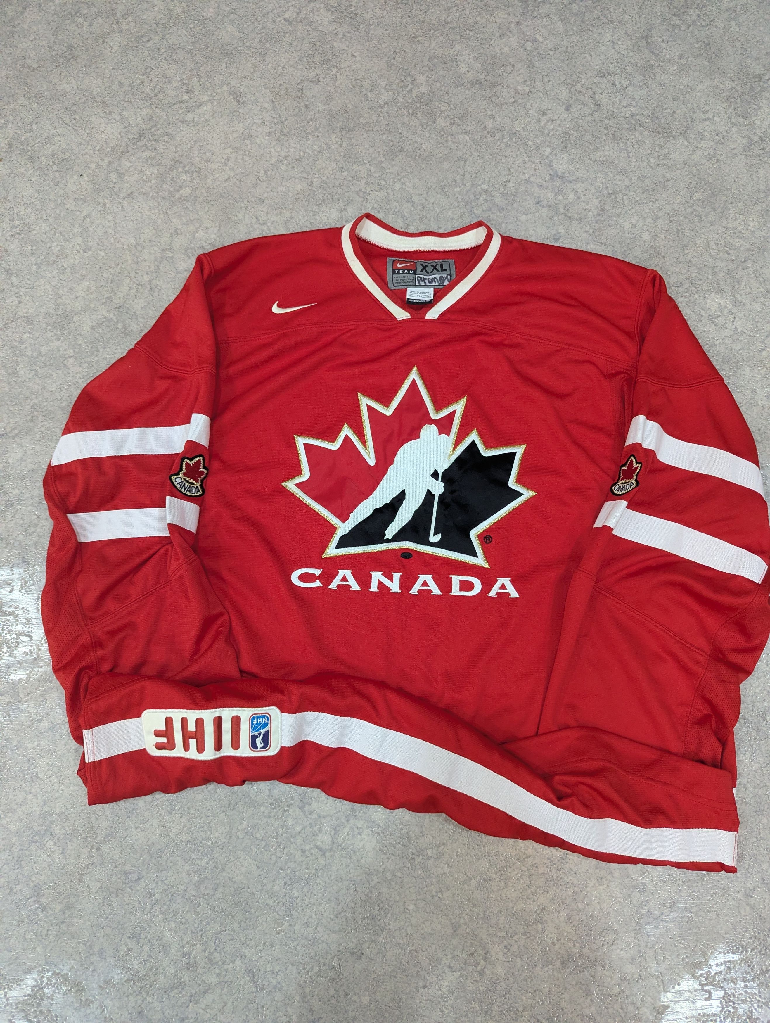 Nike Canada hockey team Size US XXL / EU 58 / 5 - 7 Thumbnail