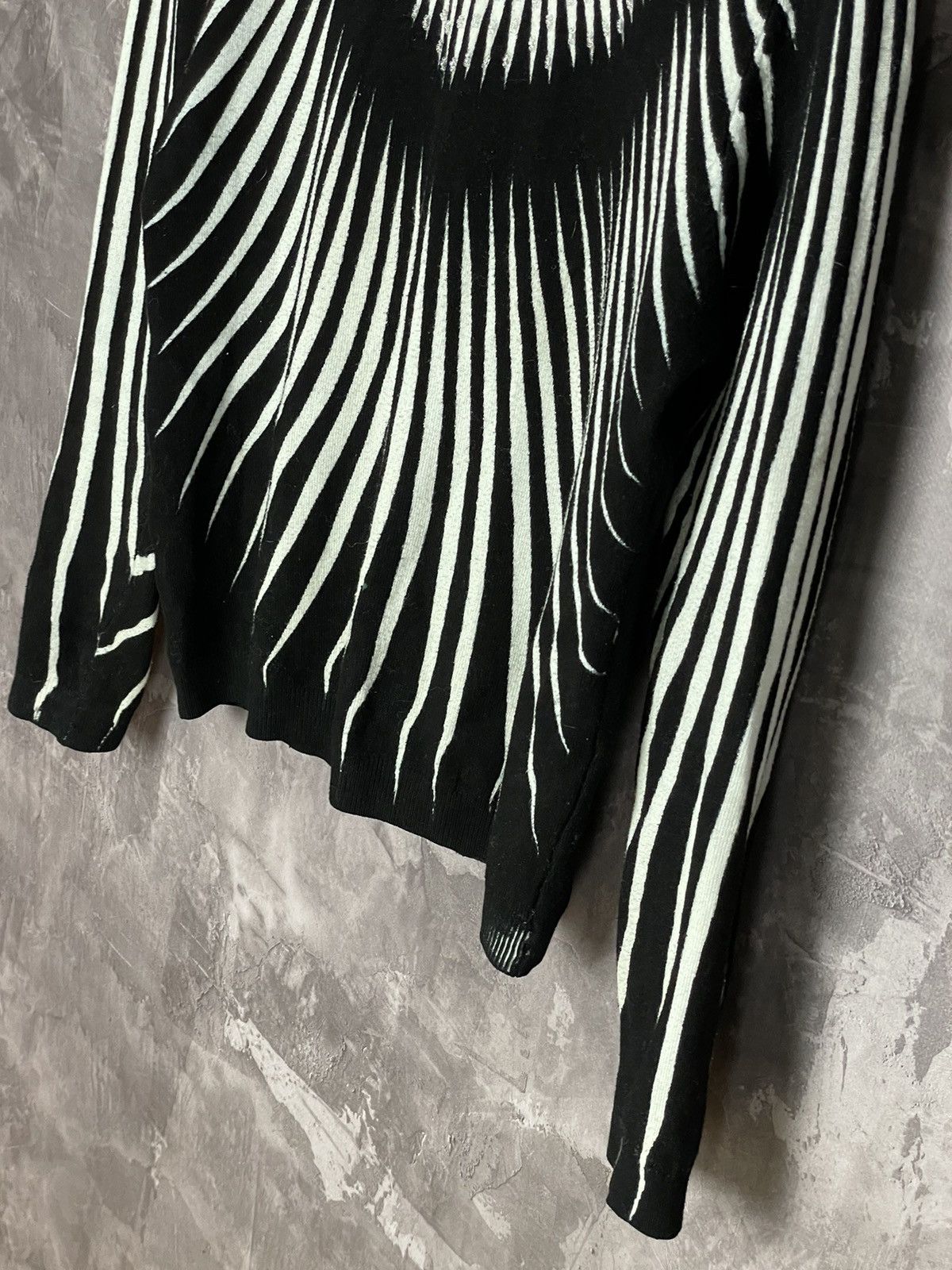 Vintage Vintage Y2K Japanese AFFLICTION Abstract Longsleeve 90 Style Size M / US 6-8 / IT 42-44 - 7 Thumbnail