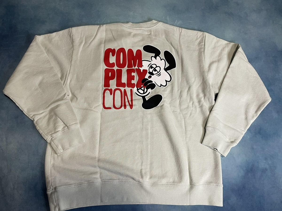 Complex ComplexCon x Girls Don’t Cry Collab Verdy Vick Crewneck Size US XL / EU 56 / 4 - 4 Thumbnail