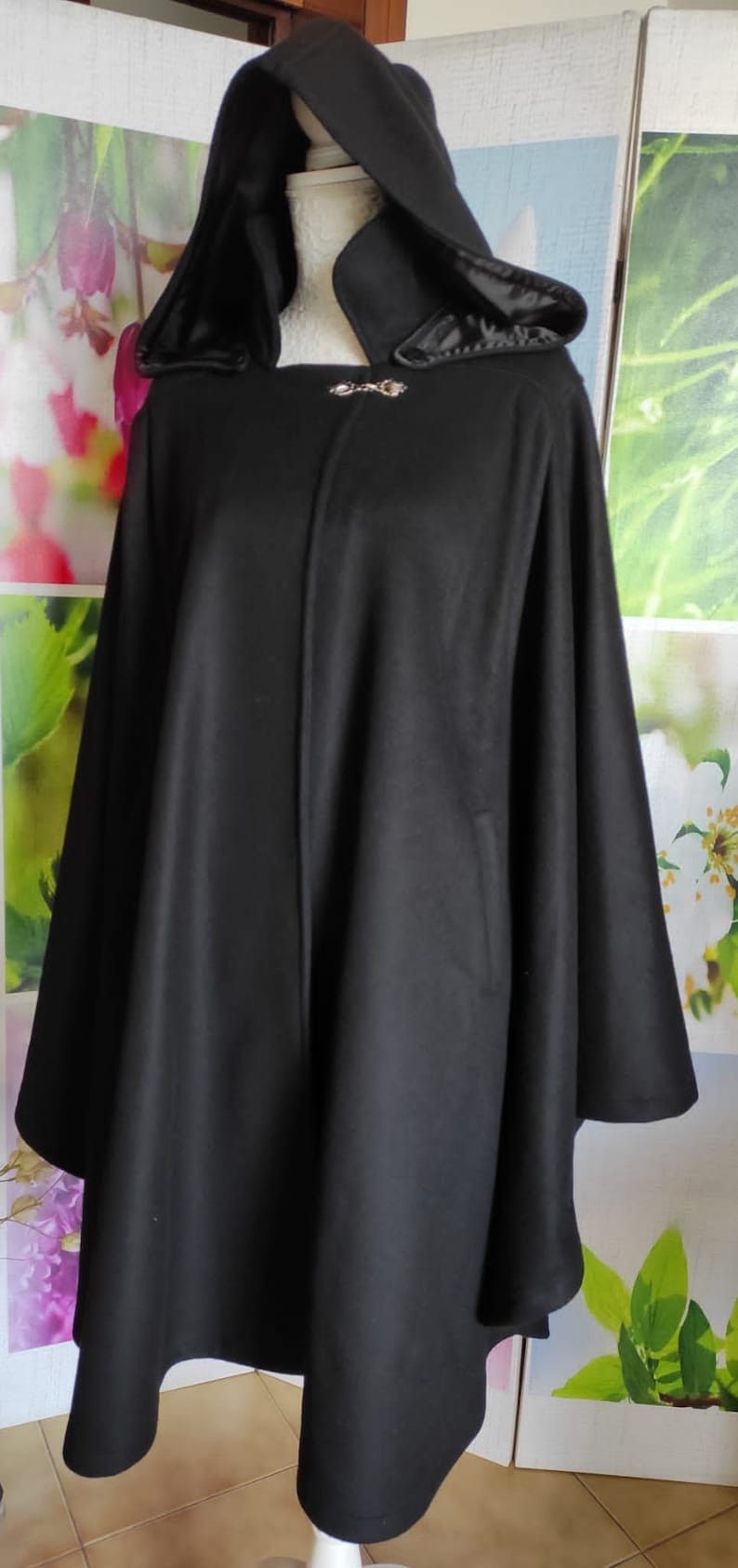 Other Medieval cloak Size US XL / EU 56 / 4 - 1 Thumbnail