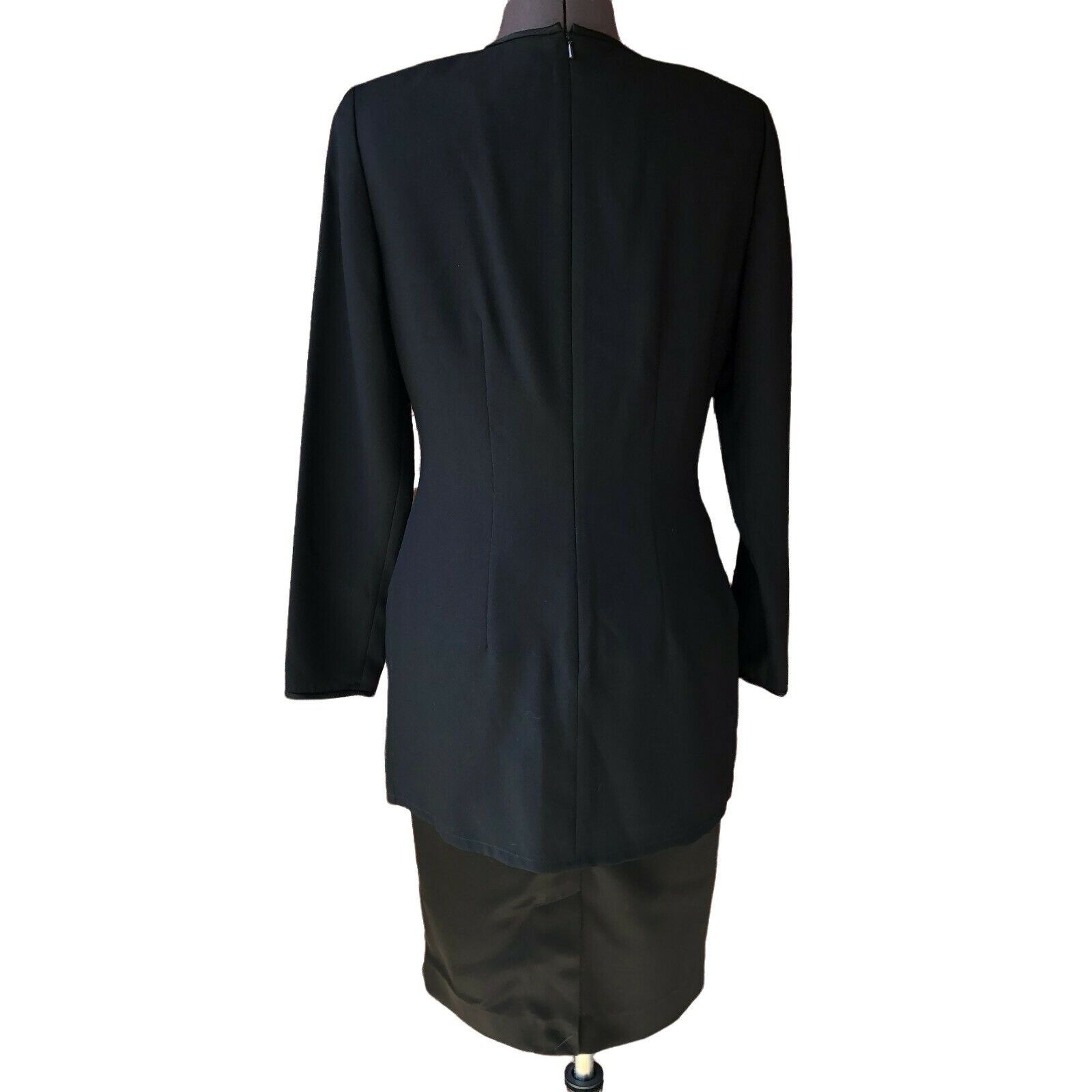 Adrianna Papell Adrianna Papell Women's Long-Sleeve Black Suit Dress Size 4 Size S / US 4 / IT 40 - 5 Thumbnail