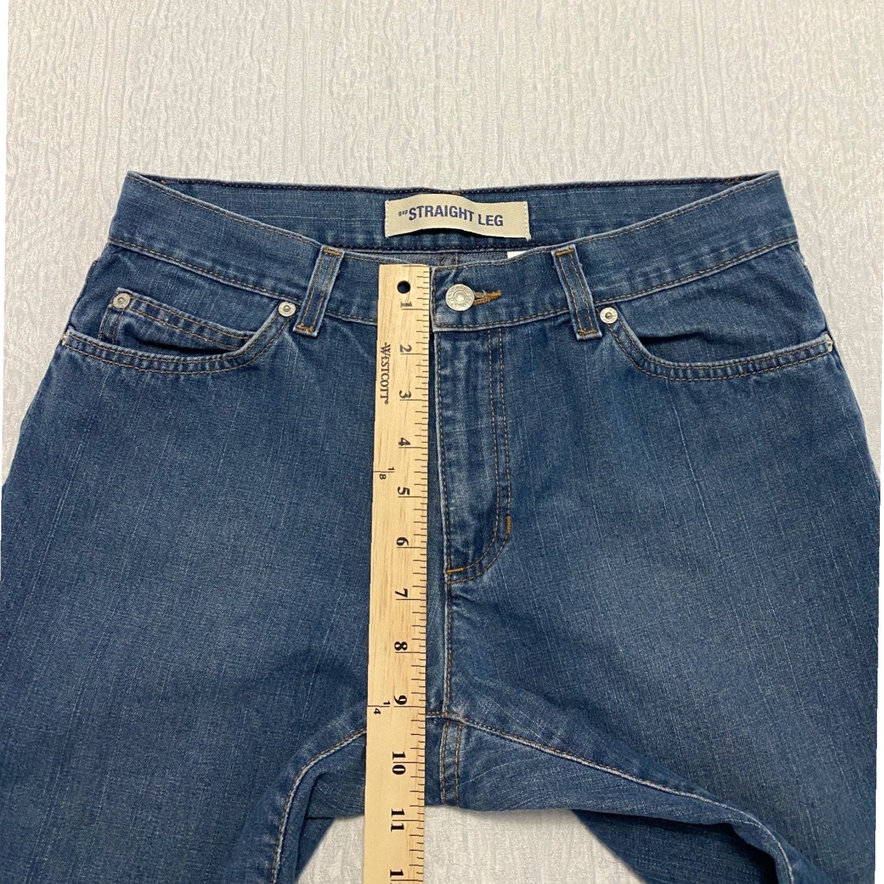 Gap VINTAGE Gap Jeans Straight Women Size 10 Blue 100% Cotton Denim Mid Rise 5-Pocket Design Button Zip Regular fit Adult Womens Jeans Size 32" / US 10 / IT 46 - 6 Thumbnail